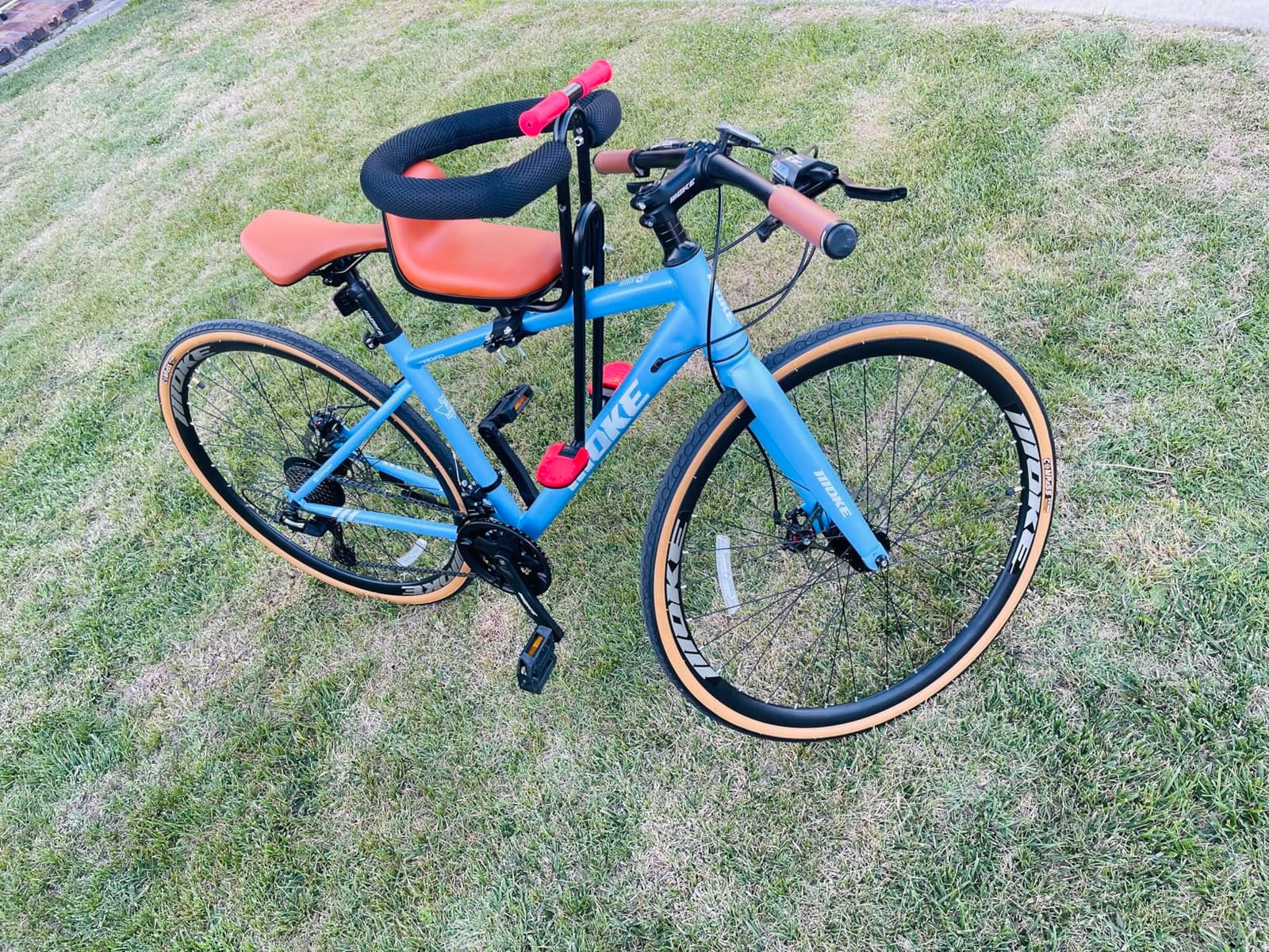 DEYGIA Hybrid Bike, 24-Speed 700C Wheel Hybrid Bicycle with Dual Disc Brakes, Trigger Shifting, Internal Wiring Frame, Lightweight City Commuter Bicycle for Men Women Adult customer photo 2