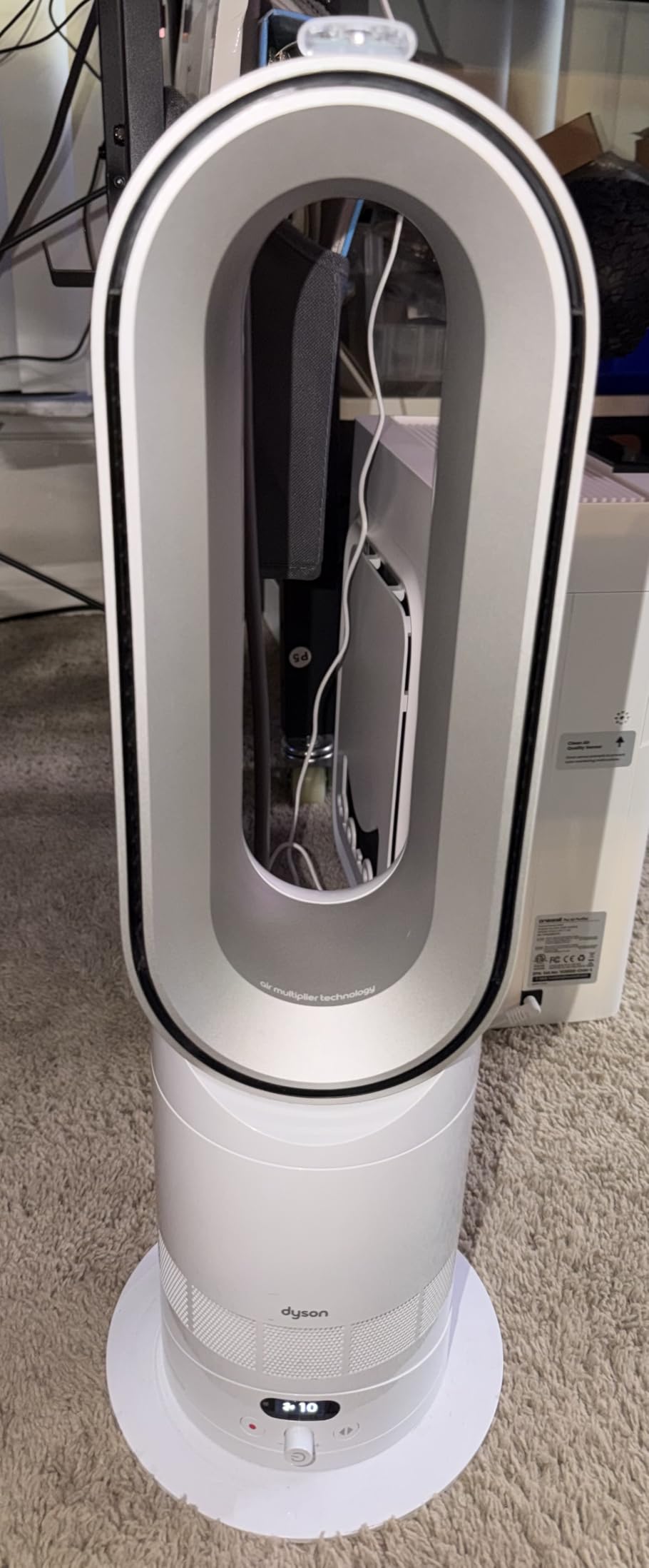 Dyson Hot+Cool™ HF1 Rapid React heater fan (White/Silver) customer photo 1