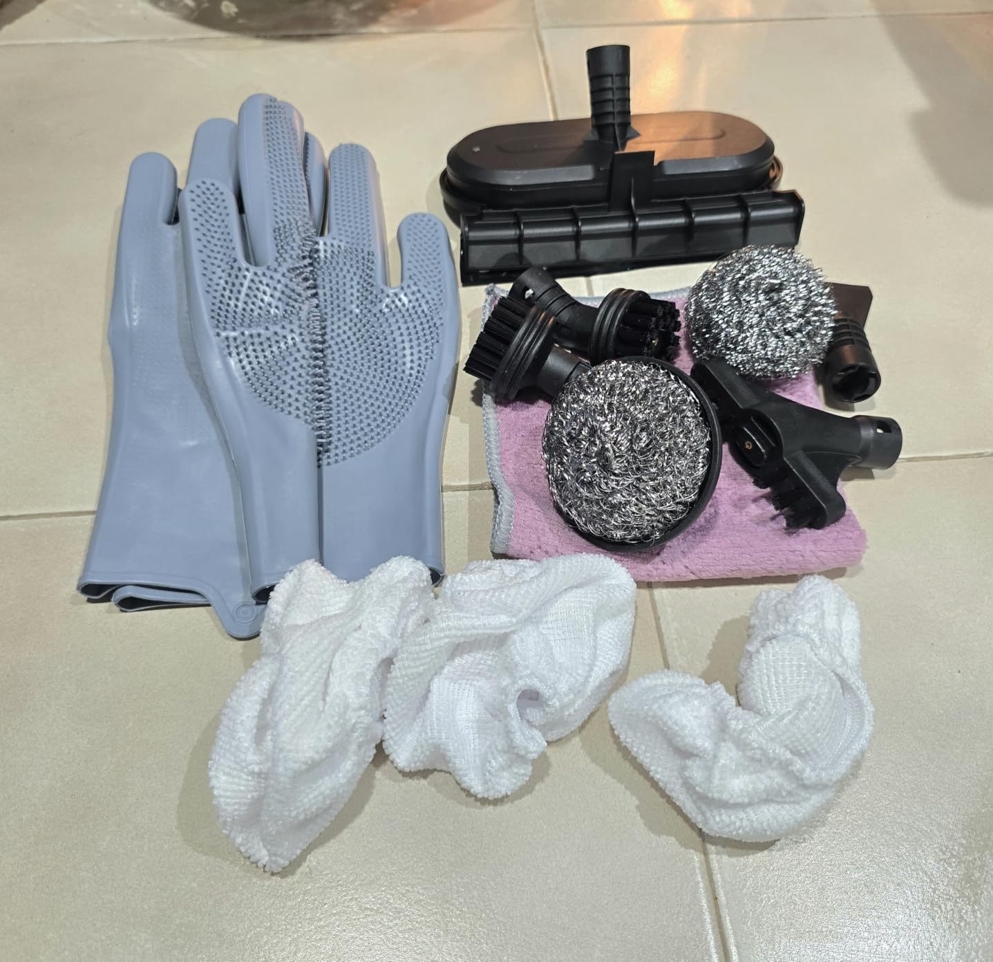Handheld Steam Cleaner, Portable Steamer for Cleaning with 18PCS Accessories, 12s Fast Heating, Pressurized Steam Cleaner for Home, Kitchen, Bathroom, Car Detailing, Window, and Clothes, Green customer photo 2