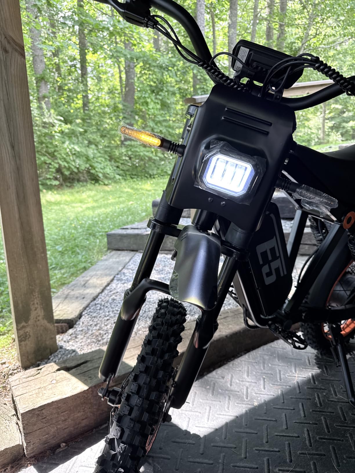 Electric Dirt Bike, 1500W Peak Electric Motorcycle with 48V 20AH Battery, Full Disc Brake and Suspensions, 50-Mile Range, 32 MPH, LCD Display & NFC Start, Off-Road E Dirt Bike customer photo 1