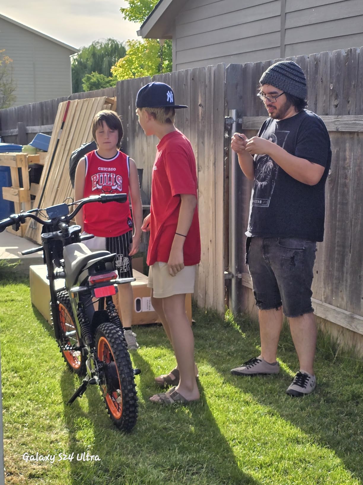 Electric Dirt Bike, 1500W Peak Electric Motorcycle with 48V 20AH Battery, Full Disc Brake and Suspensions, 50-Mile Range, 32 MPH, LCD Display & NFC Start, Off-Road E Dirt Bike customer photo 2
