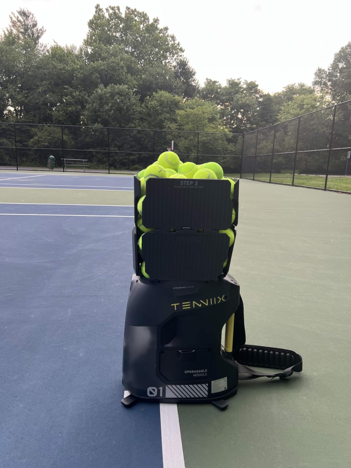 Basic Tennis Ball Machine, 18.7LB Portable Tennis Robot customer photo 1