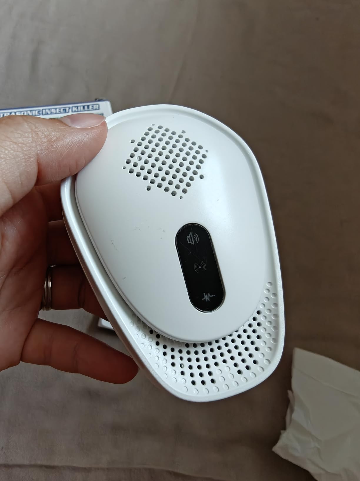 2026 Fooxem Upgraded Ultrasonic Pest Repeller, 6 Pack Plug-in Indoor Device with 3 Adjustable Modes for Mouse, Roaches, Spiders, Ants and Mosquitoes customer photo 1
