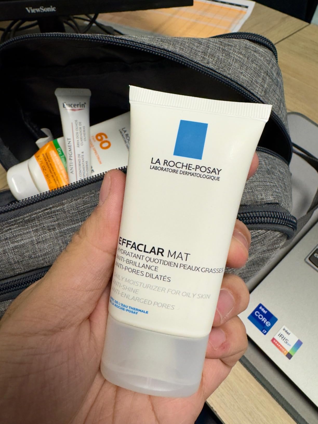La Roche-Posay Effaclar Mat Oil Free Face Moisturizer for Oily Skin customer photo 2