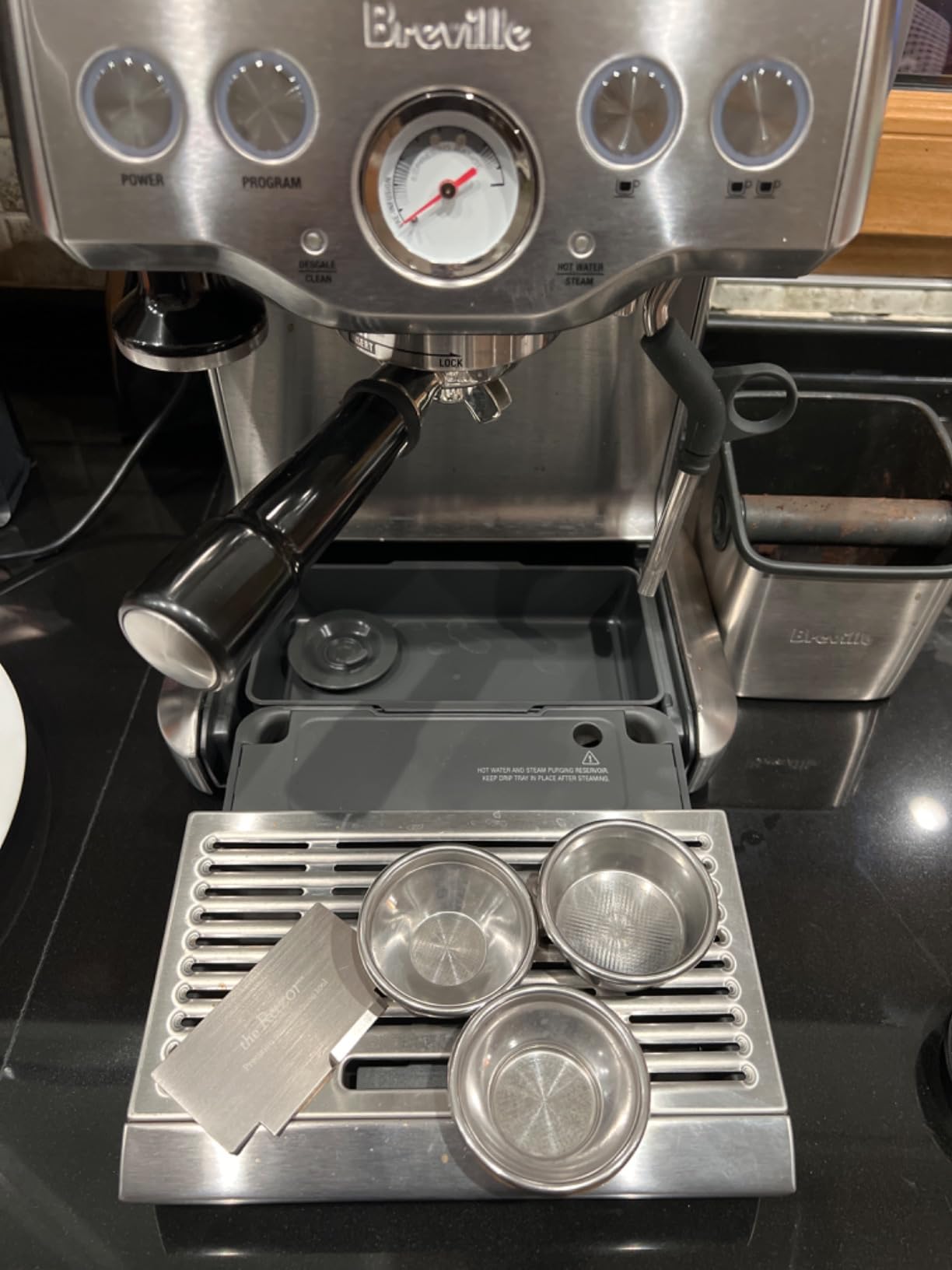 Breville BES840BSXL Infuser Espresso Machine, Black Sesame customer photo 1