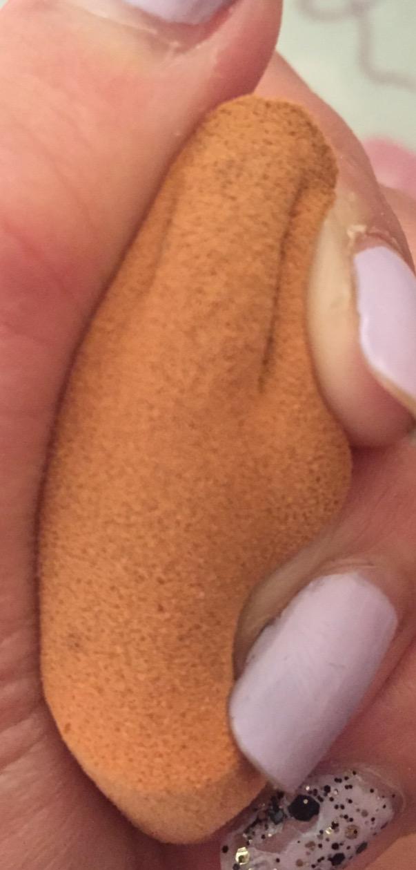 Real Techniques Miracle Complexion Sponge customer photo 1