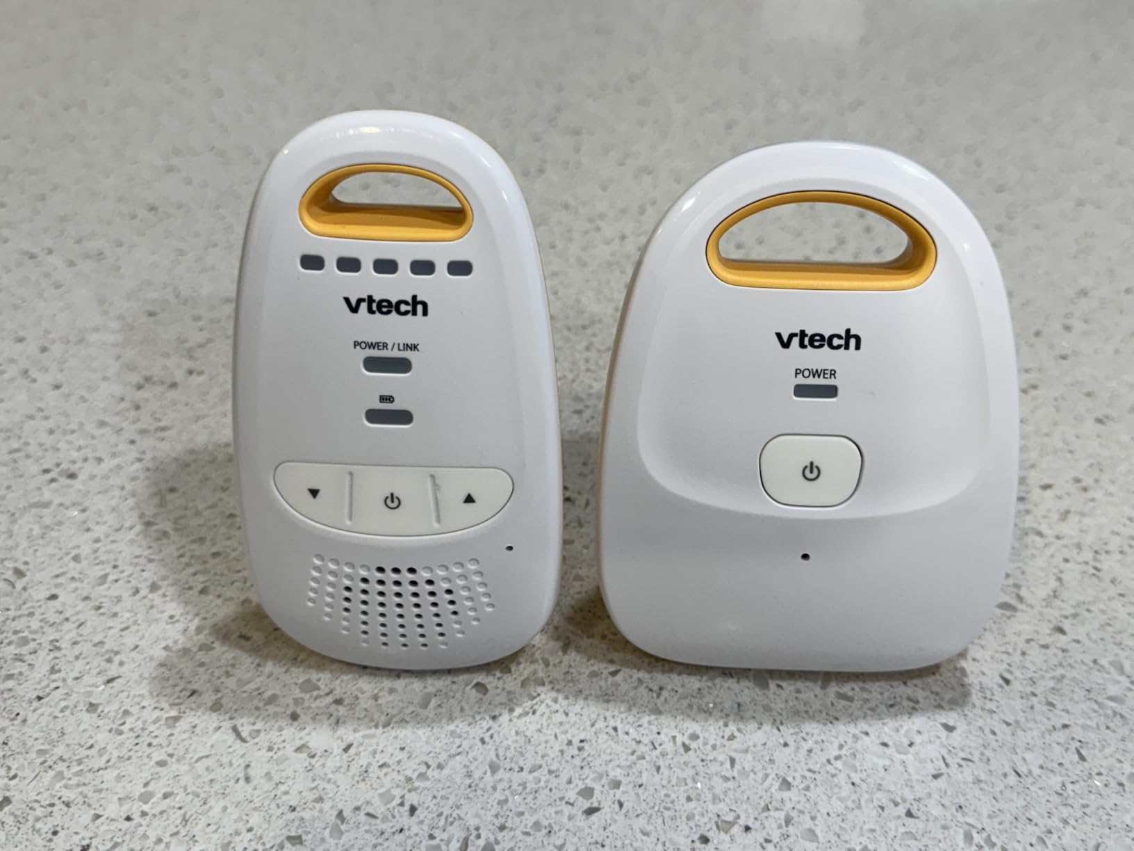 VTech Audio Baby Monitor — No Static DECT 6.0, No WiFi, Hack-Proof | 8Hr Battery, Belt Clip, 1000ft Range, 5-Level Sound Indicator | DM111 customer photo 1