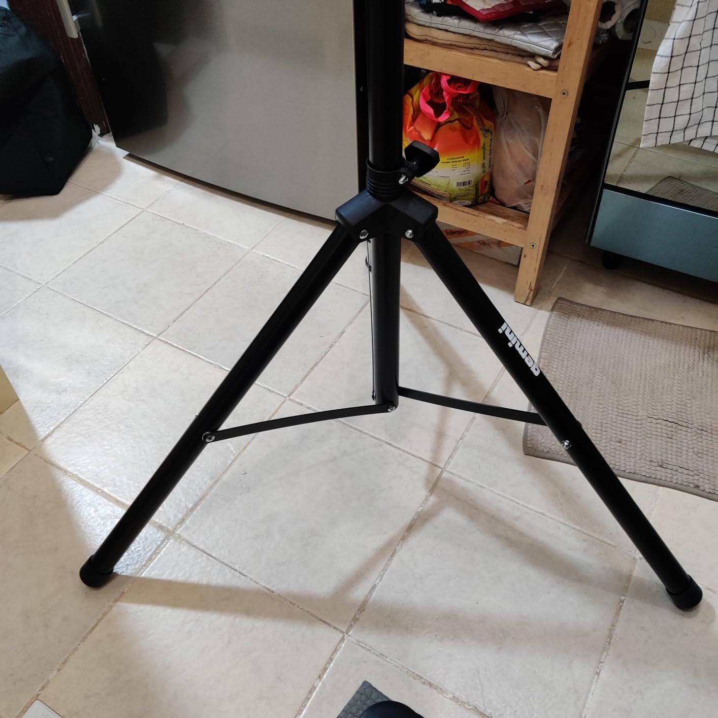 Gemini Sound DJ Speaker Stands, Set of 2, Steel Tripod, 60 lb (ST-Pack) customer photo 1