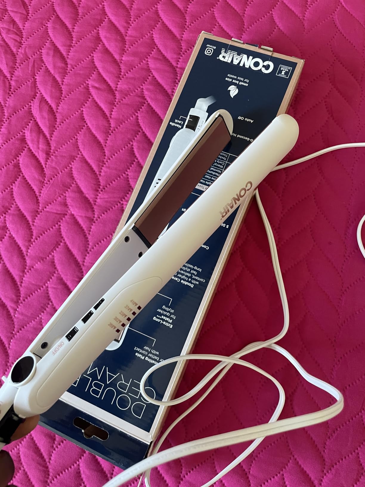 Conair Double Ceramic Flat Iron, 1-Inch Flat Iron Hair Straightener, Five Heat Settings, Extra Long Floating Plates, White customer photo 2