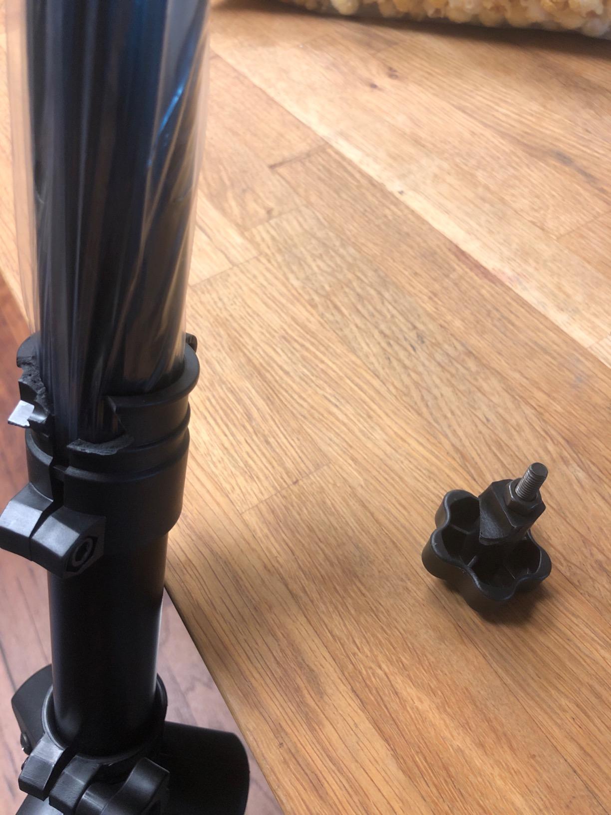 Tripod Speaker Stands Pair for Dj/PA Speaker System Adjustable Height from 4 feet to 6 feet customer photo 2