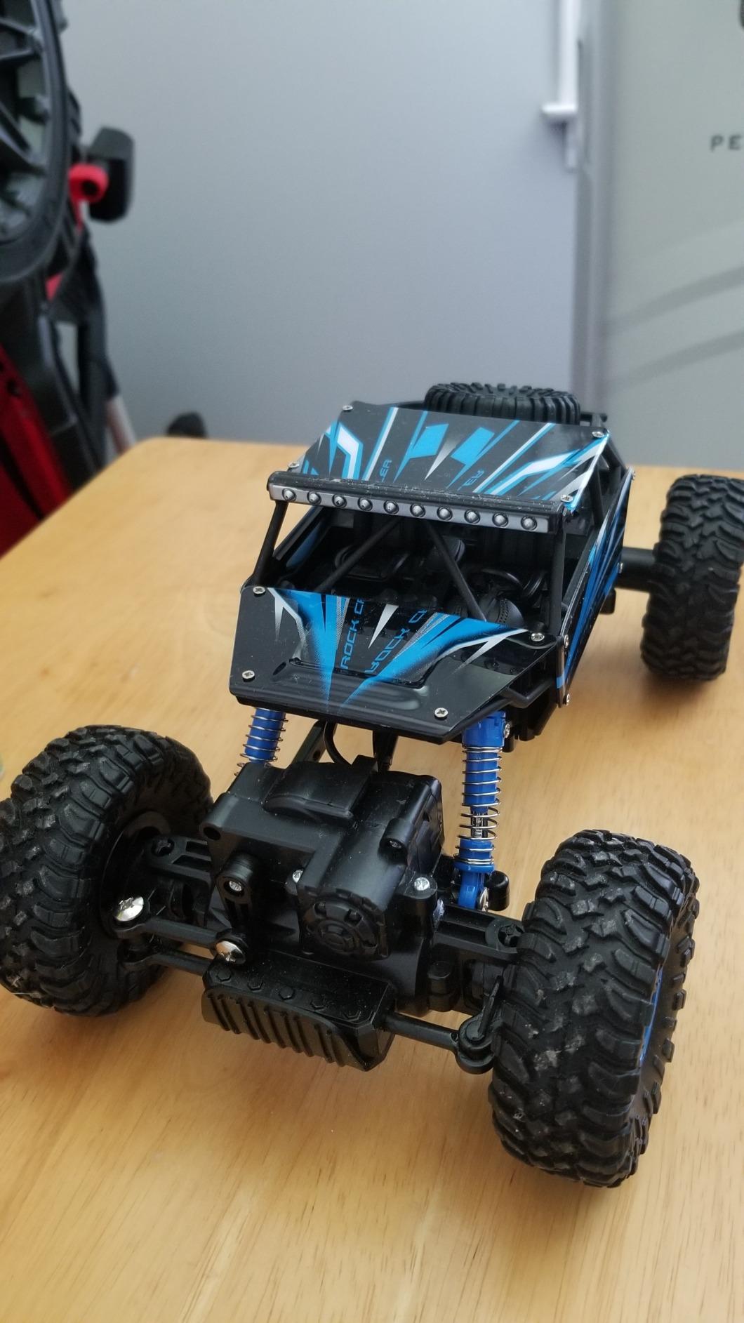 Cheerwing 1:18 Rock Crawler 2.4Ghz Remote Control Car 4WD Off Road RC Monster Truck 2 Battery (Blue) customer photo 2