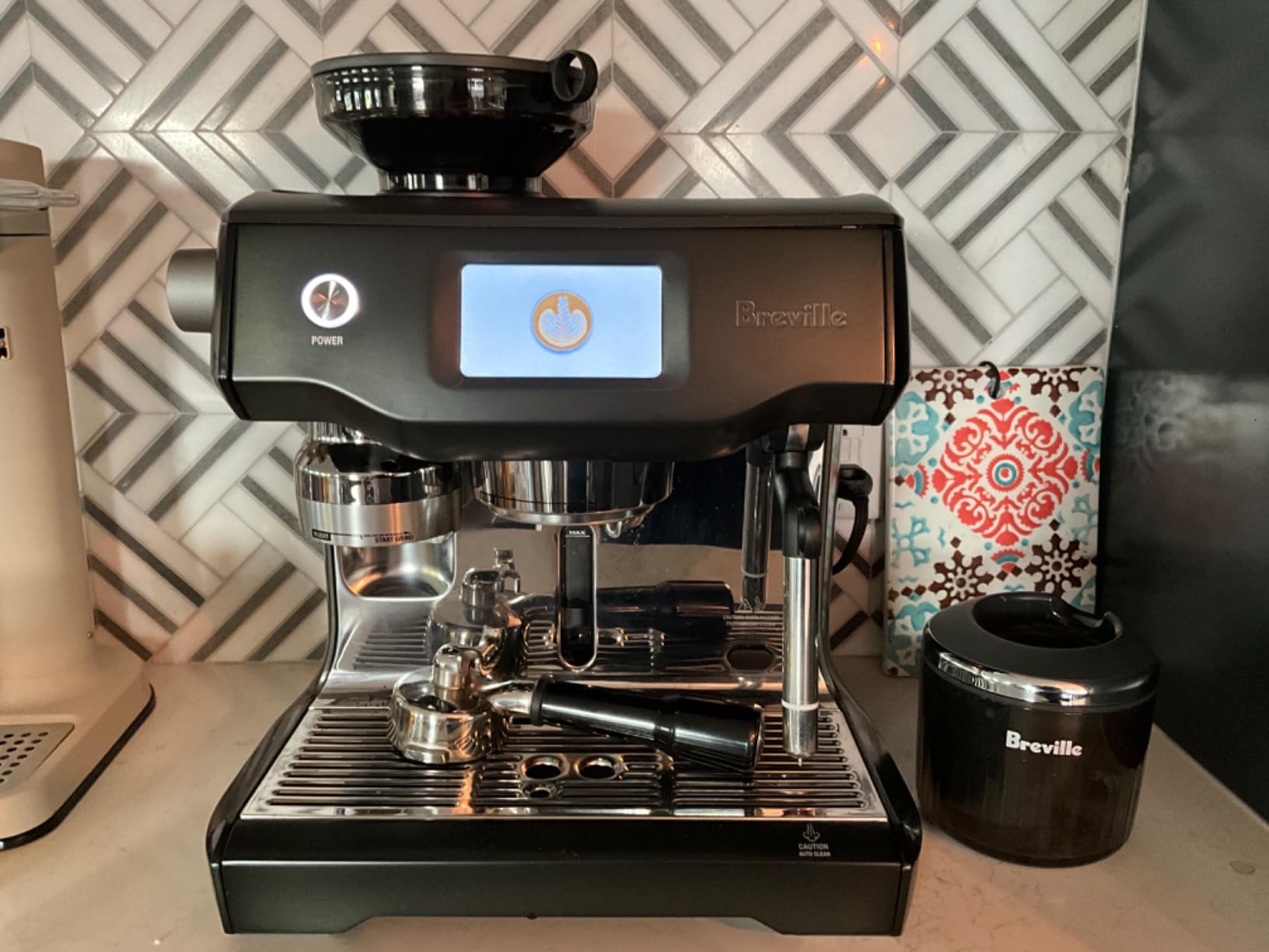 Breville BES990BSS Oracle Touch Espresso Machine, Brushed Stainless Steel customer photo 1