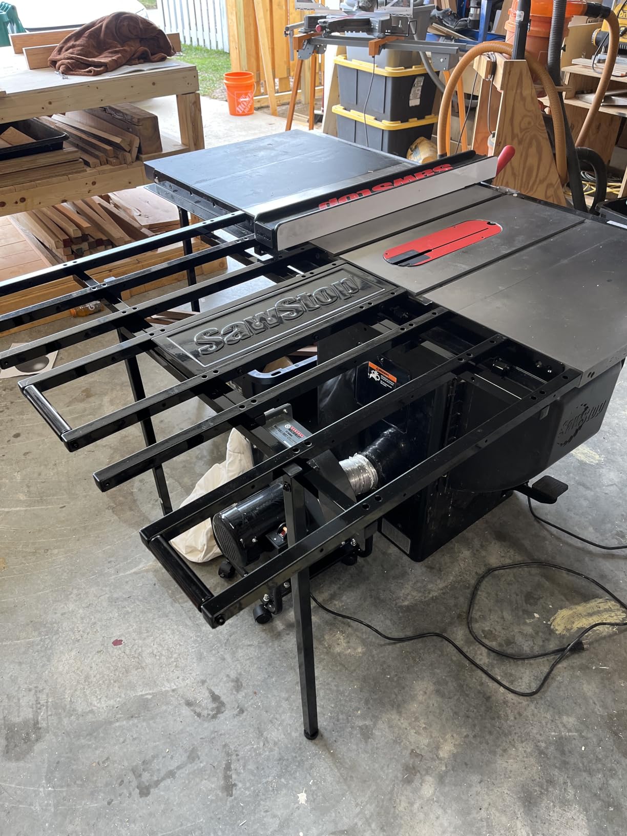 SawStop TSA-FOT Folding Outfeed Table customer photo 2