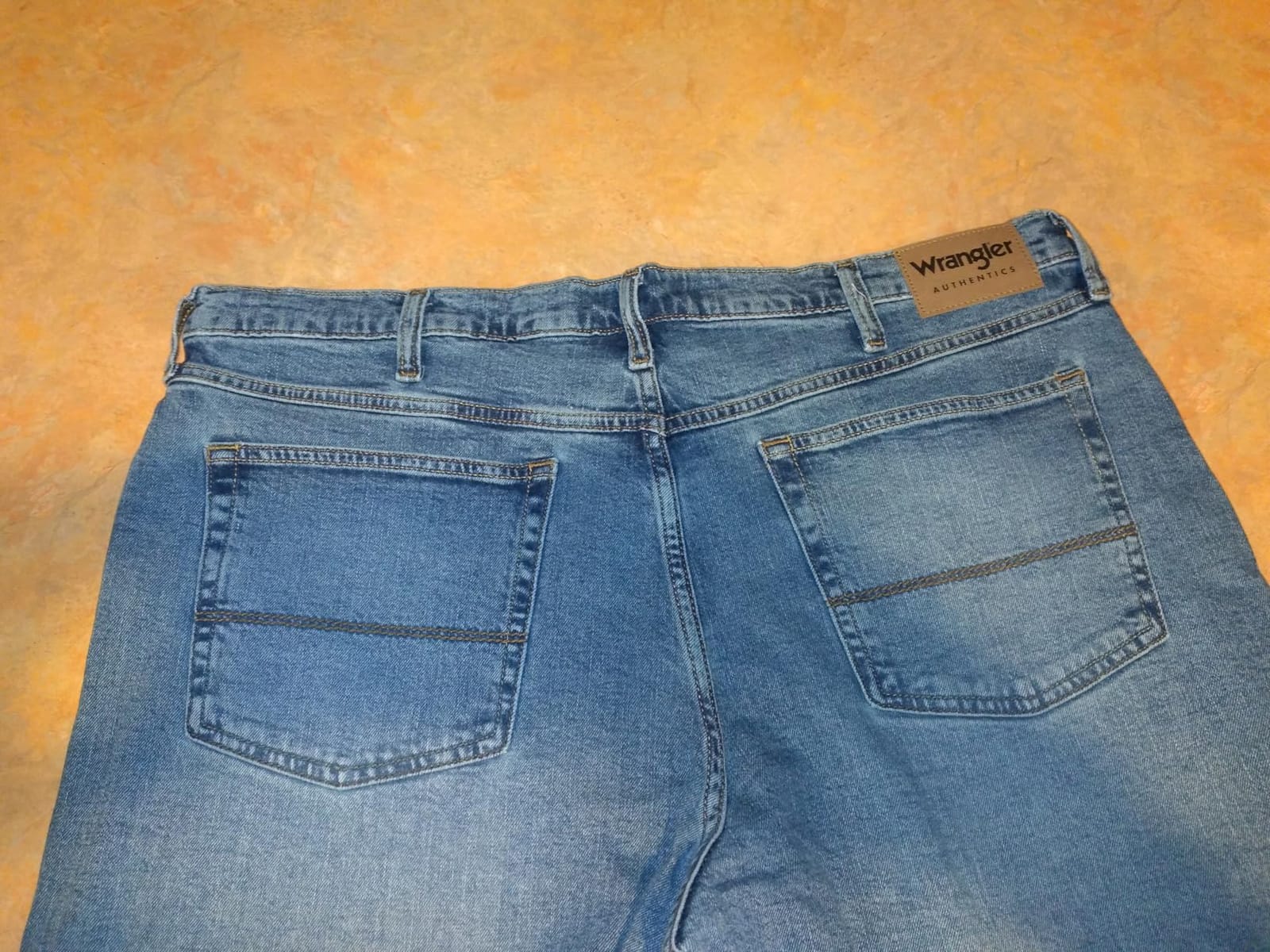 Wrangler Authentics Men's Relaxed Fit Boot Cut Jean customer photo 2