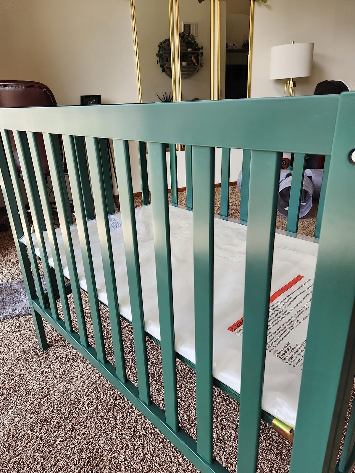 Dream On Me Edgewood 4-in-1 Mini Crib, Converts to Twin, GREENGUARD Gold customer photo 1
