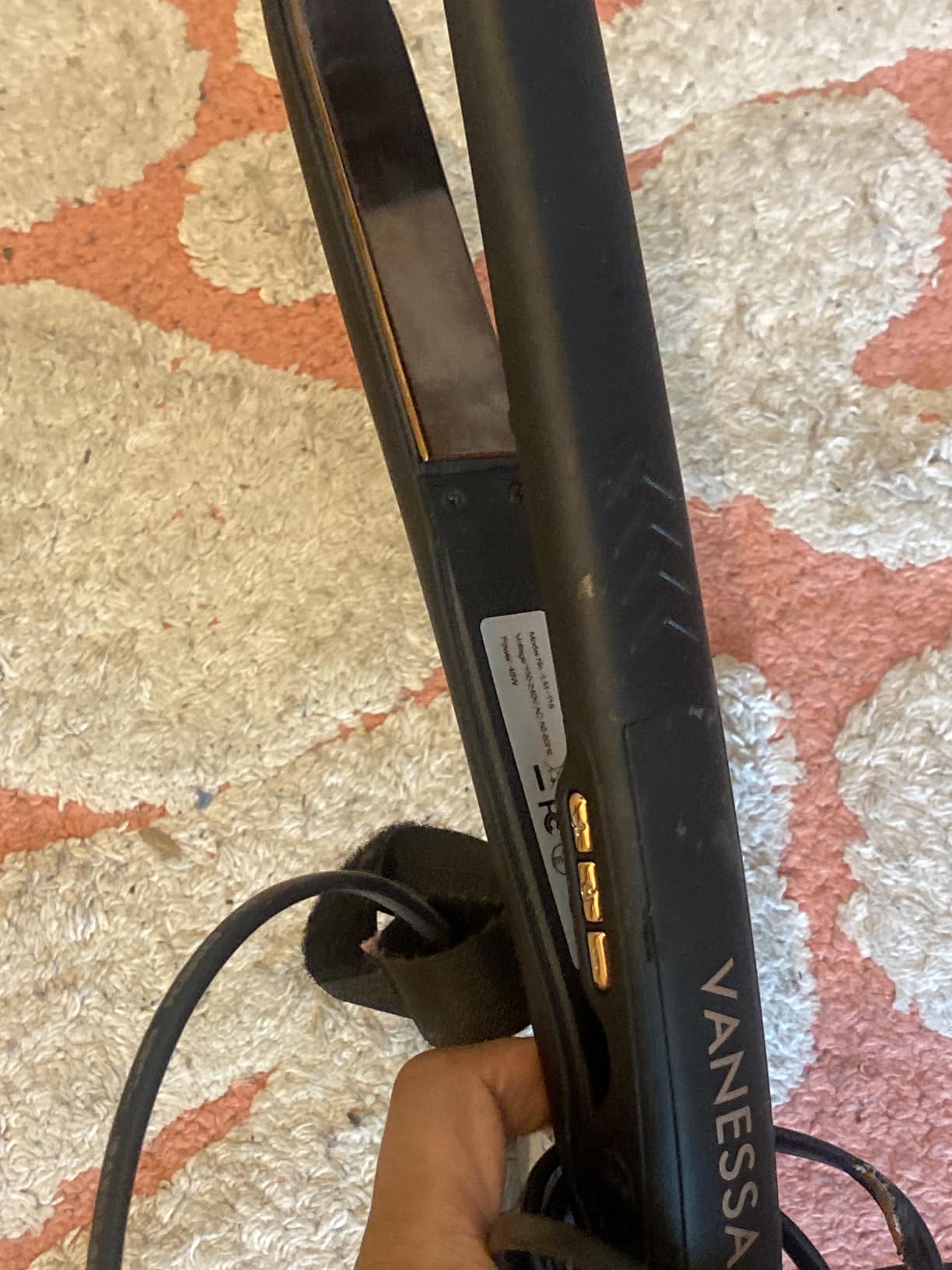 VANESSA PRO Titanium Flat Iron 1 Inch Hair Straightener for Smooth Results customer photo 1
