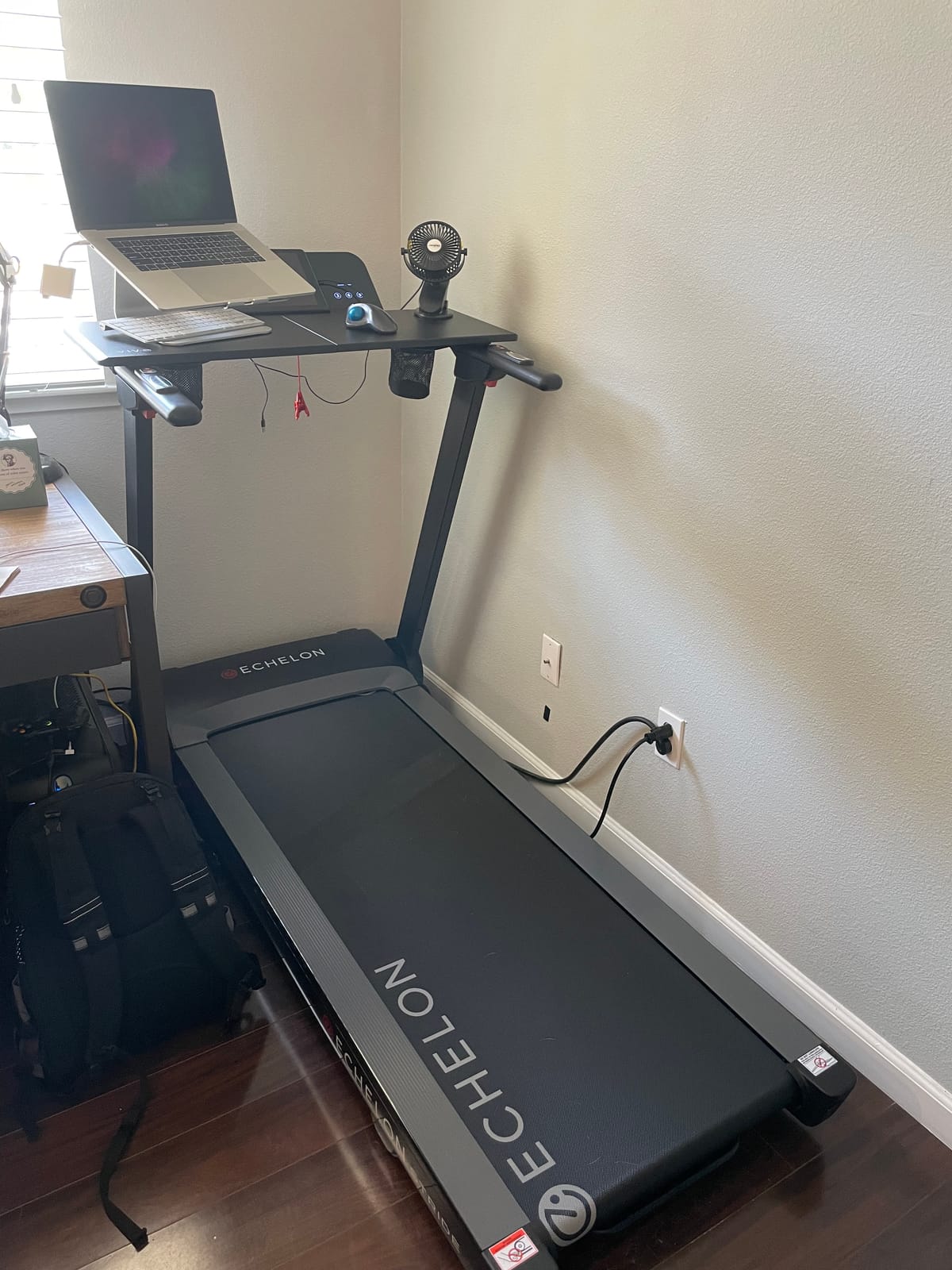 Echelon Stride Treadmill , Smart Foldable, 300 Lb Capacity, Motorized Incline, Comfortable Air Cushioning Deck , Elevate Home Workouts, Easy Storage, USB Charging Port + 30-Day Free Membership customer photo 1
