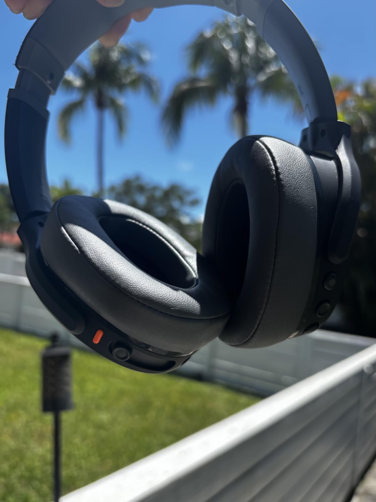 Skullcandy Crusher Evo Wireless Multi-Sensory Bass Headphones - Chill Grey customer photo 1