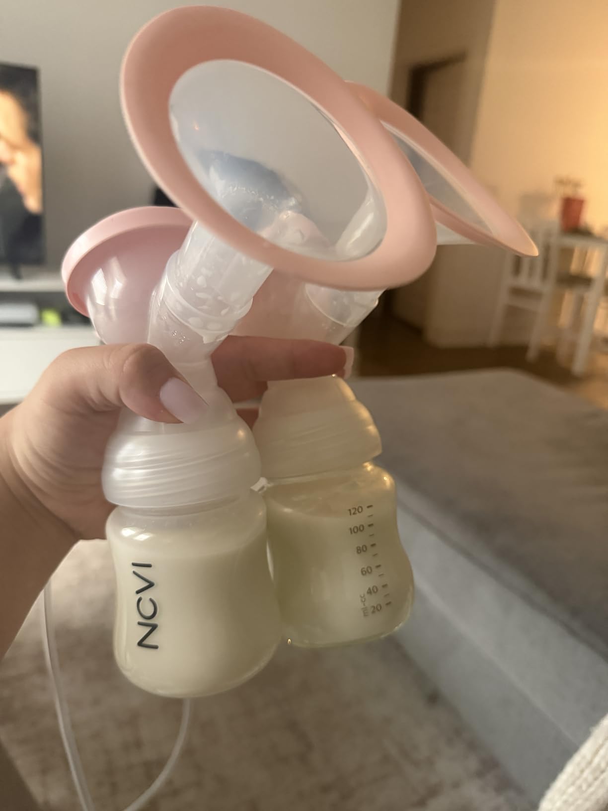 NCVI Electric Breast Pump 8782, Portable Hospital-Grade Double Pump customer photo 2