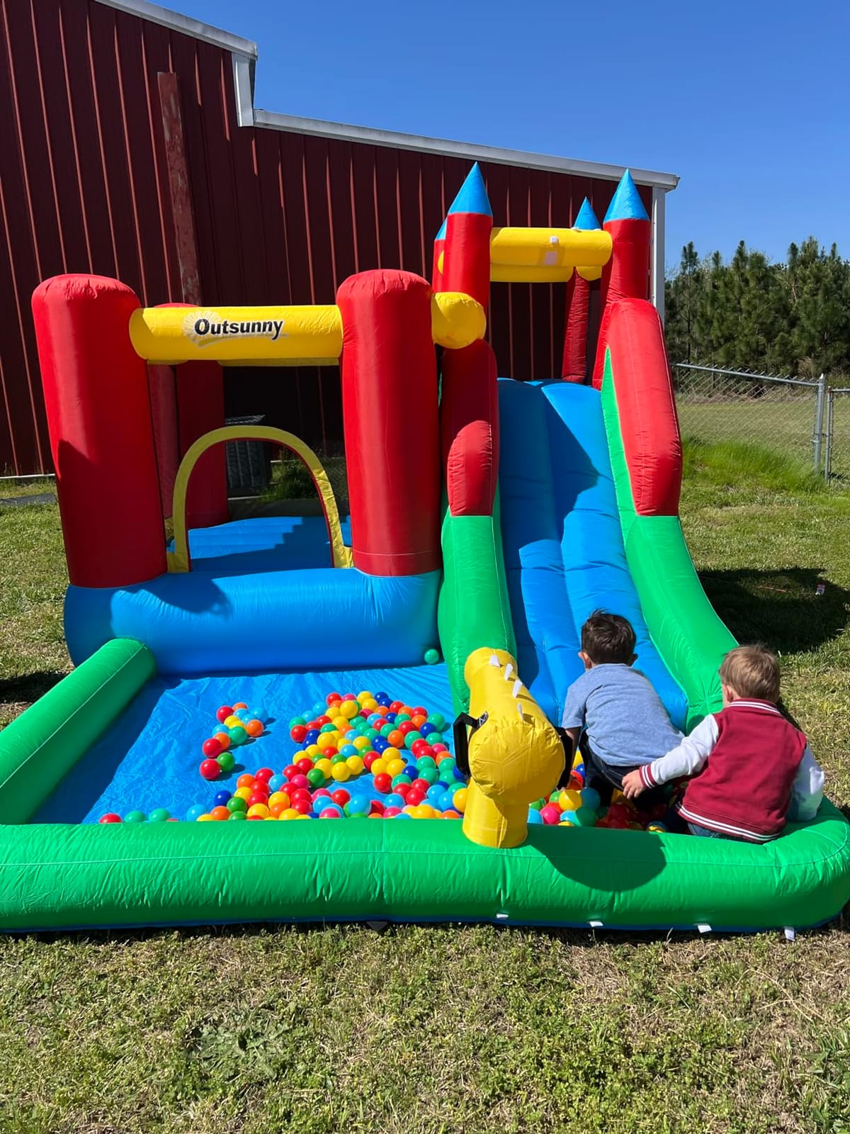 Outsunny 6-in-1 Kids Bounce House Inflatable Water Slide with Pool, Water Cannon, Climbing Wall, Inflator Included, Jumping Castle Kids Backyard Activity Outdoor Water Play Toy customer photo 2