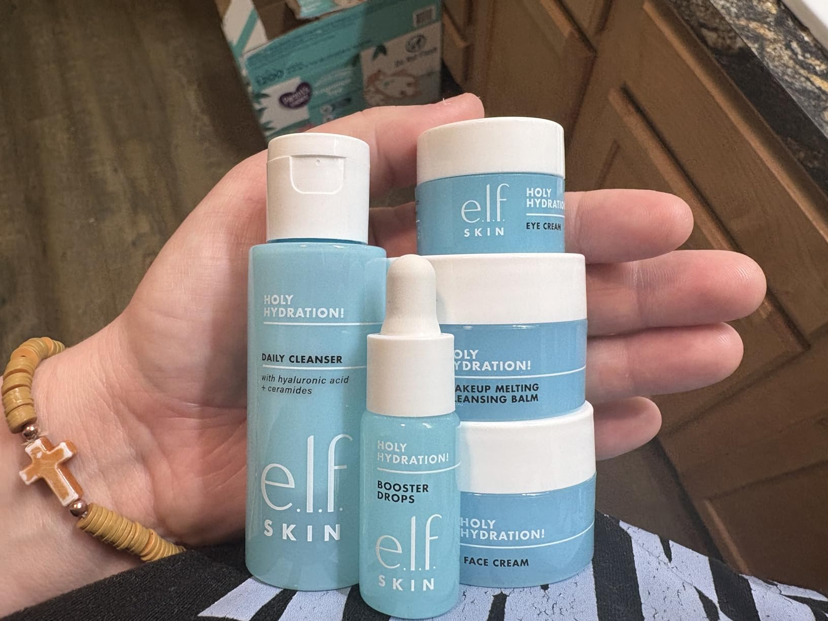 e.l.f. SKIN Holy Hydration! Hydrated Ever After Skincare Mini Kit, Travel customer photo 1