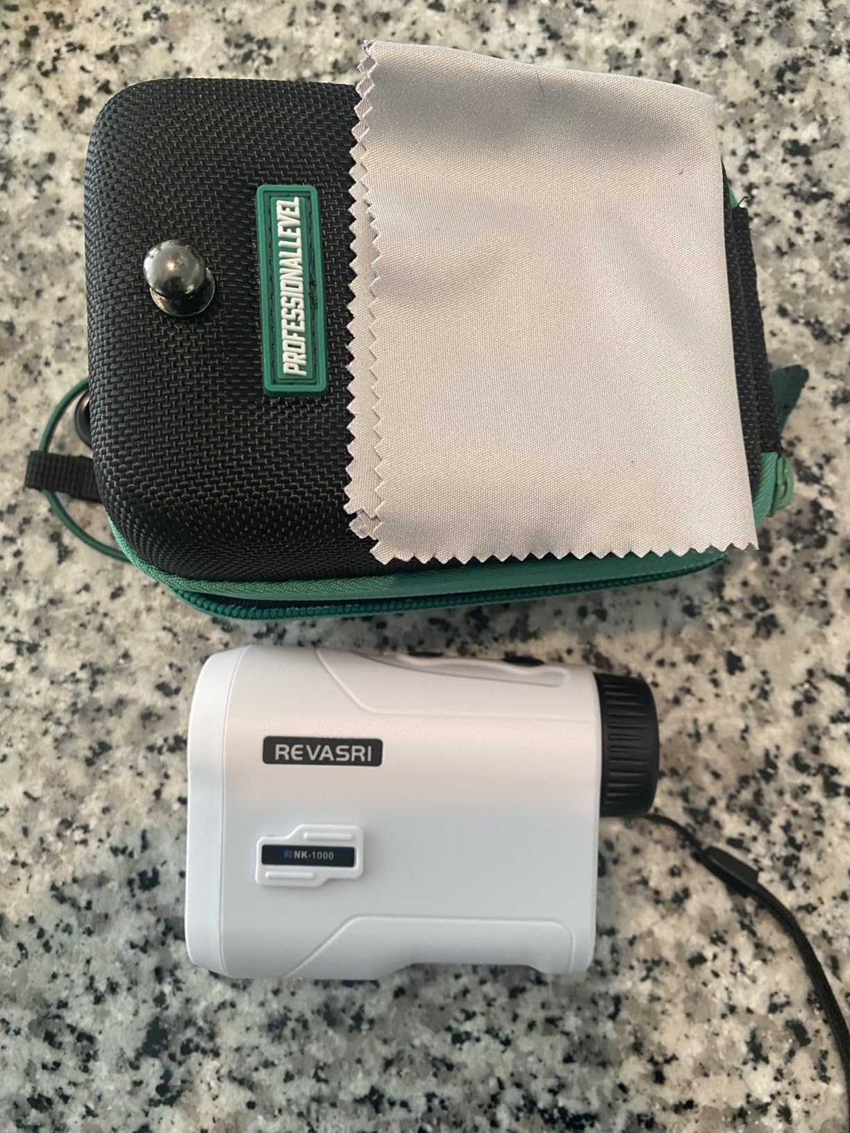 REVASRI Range Finder for Golf, Slope, Pin Lock Vibration 1000Y Rangefinder customer photo 1