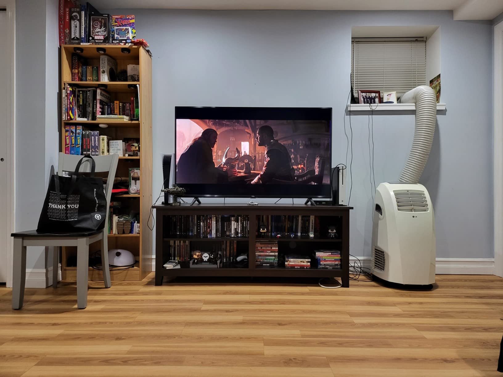 TCL 43