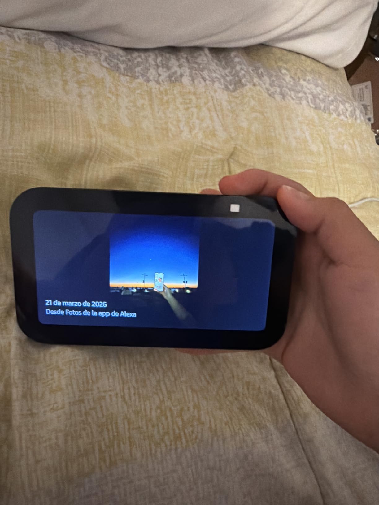 Like-New Amazon Echo Show 5 (newest model), Smart display, Designed for Alexa+, 2x the bass and clearer sound, Charcoal customer photo 1