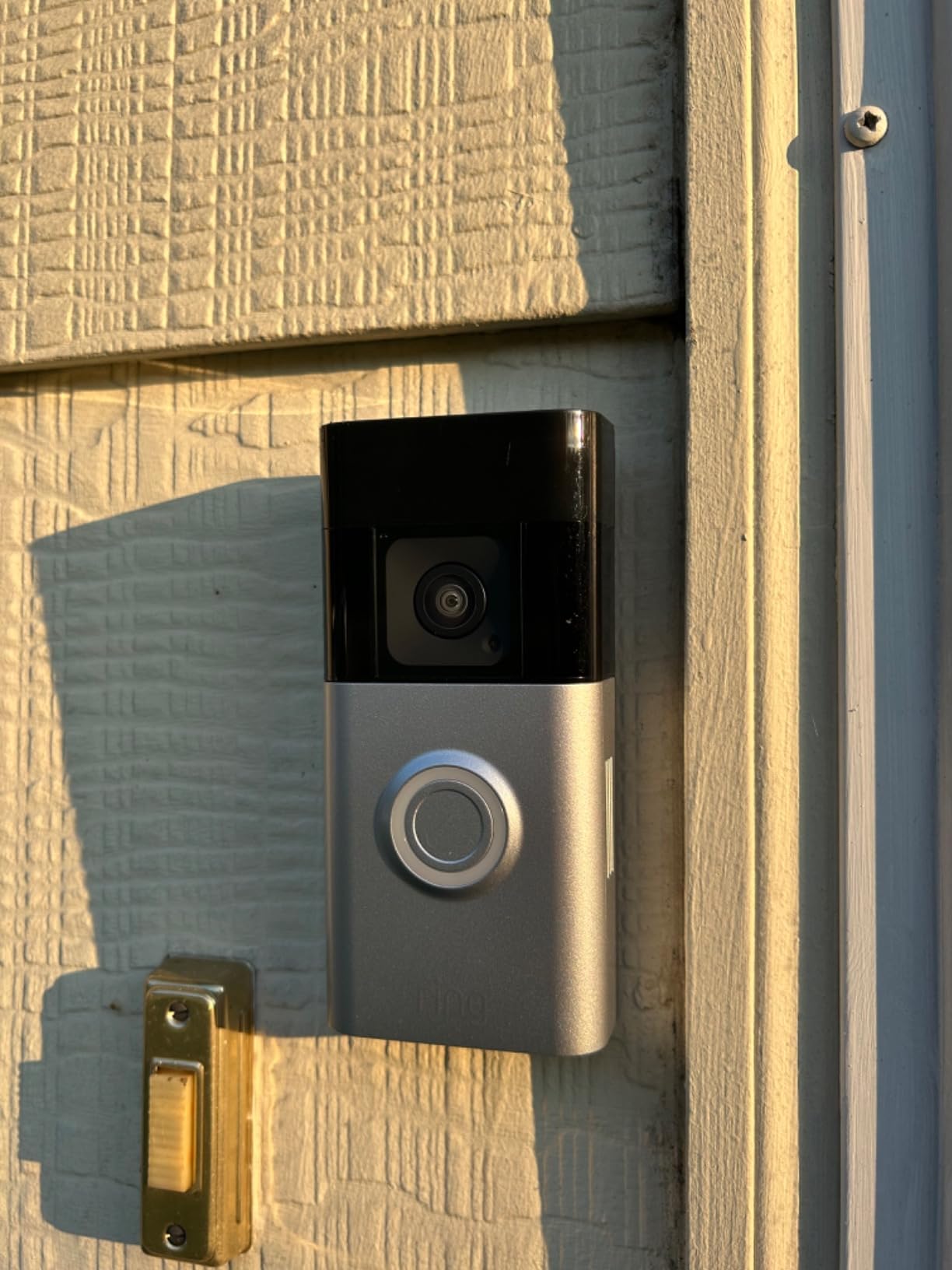 Like-New Ring Battery Doorbell Plus, Home or business security, Head-to-Toe HD+ Video, motion detection & alerts, and Two-Way Talk customer photo 2