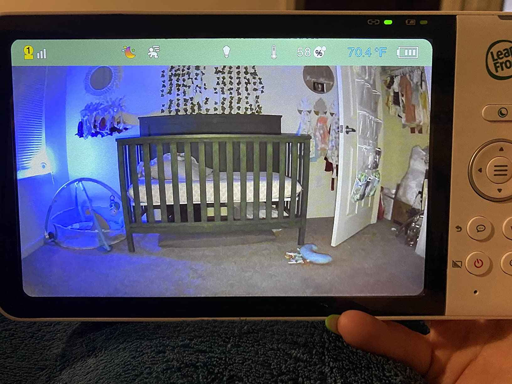 LeapFrog Baby Monitor LF2423, No WiFi, IPS Screen, White customer photo 2