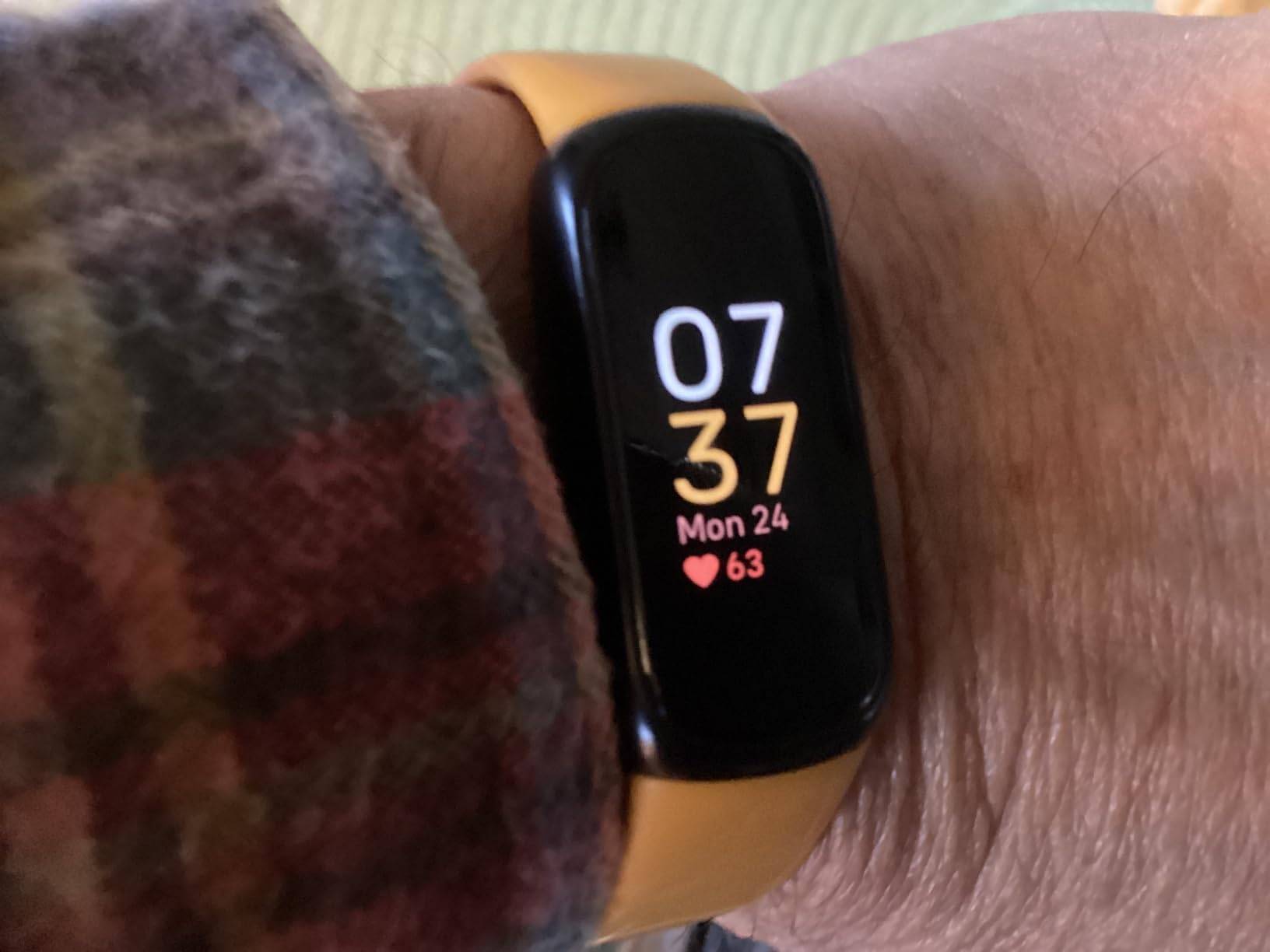 Google Fitbit Inspire 3 - Lilac Bliss/Black - Small and Large Bands customer photo 2