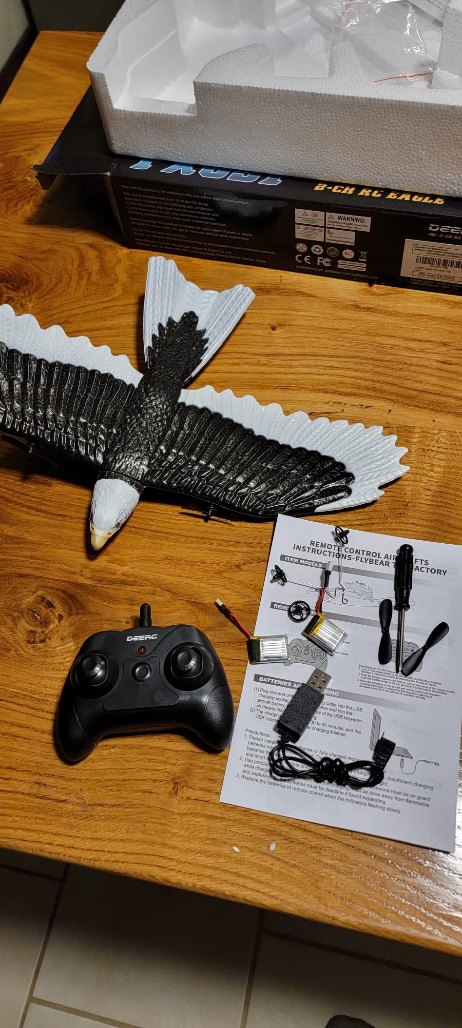 DEERC 2CH Eagle RC Plane for Kids,RTF Remote Control Flying Bird Plane customer photo 1