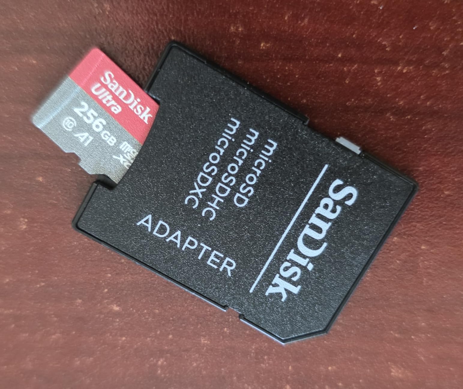 SANDISK 256GB Ultra microSD Card + Adapter, Up to 150MB/s Read Speeds customer photo 1