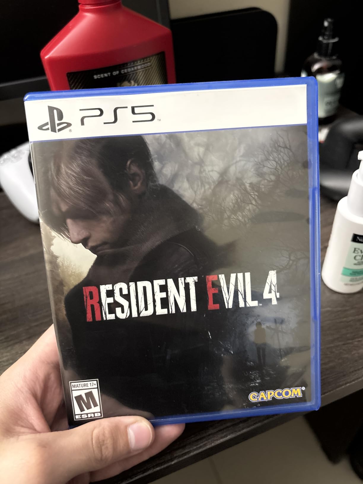Resident Evil 4 - PS5 customer photo 1