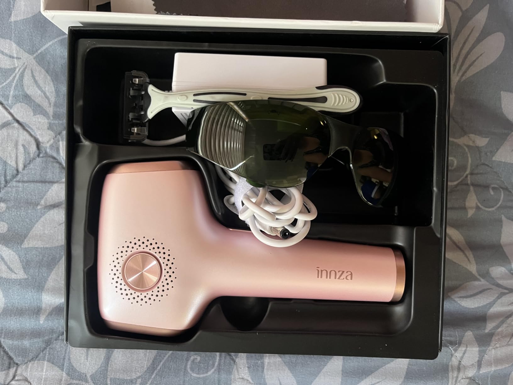 INNZA IPL Hair Removal with Ice Cooling Care Function for Women customer photo 2