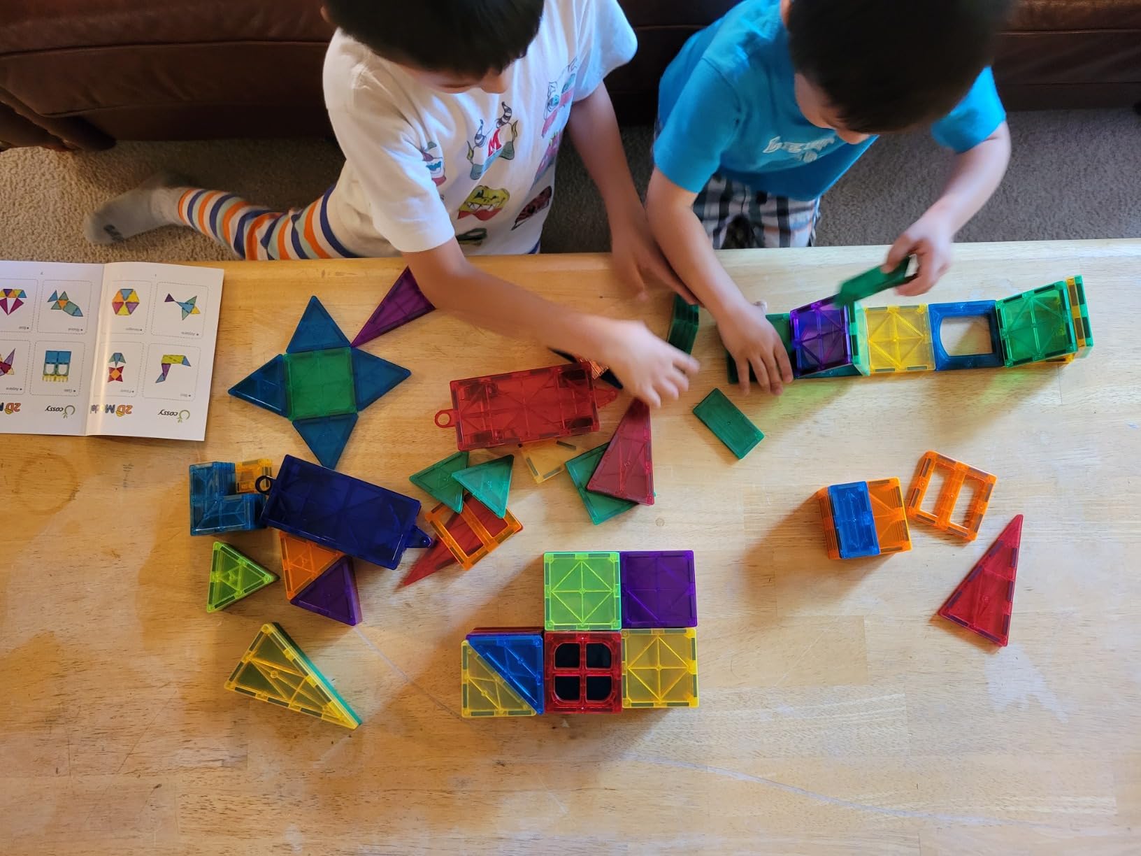 cossy 120 Pcs Magnetic Tiles, 3D Magnetic Blocks Set with 2 Cars, STEM Toys customer photo 2