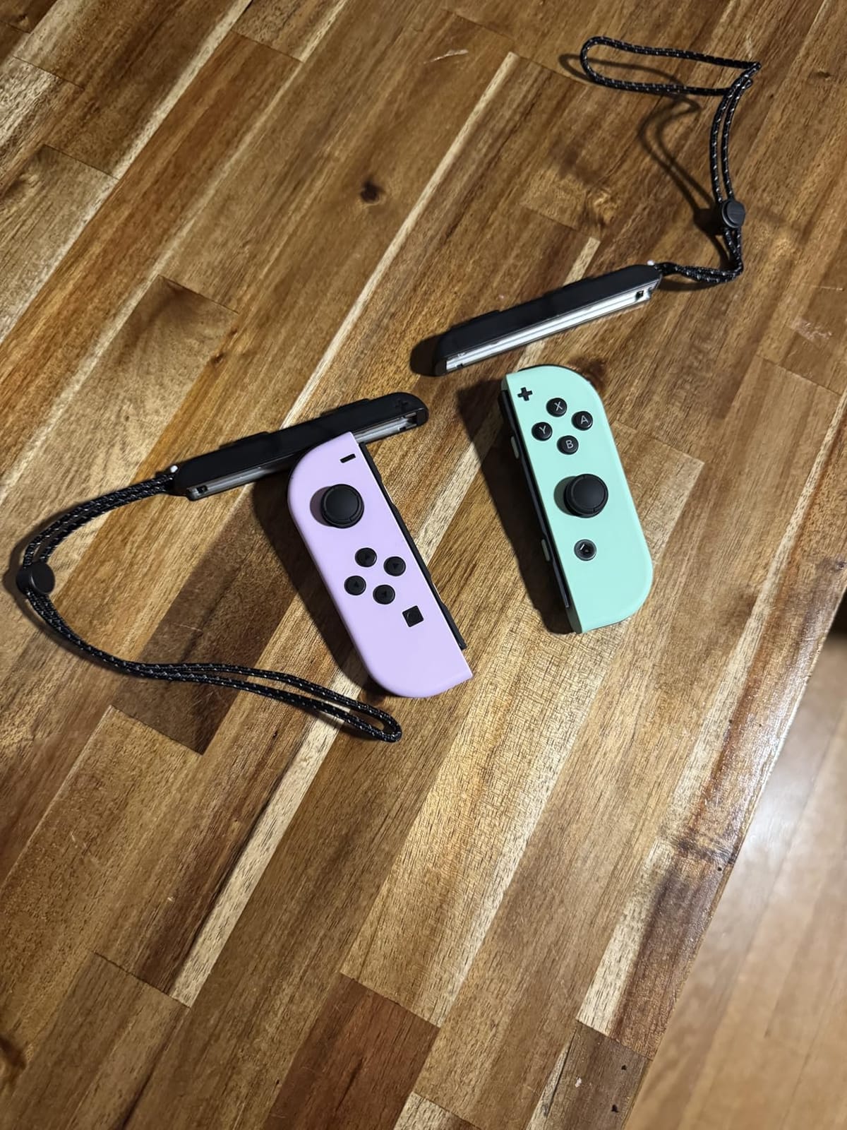 Nintendo Joy-Con (L)/(R) - Pastel Purple/Pastel Green customer photo 2