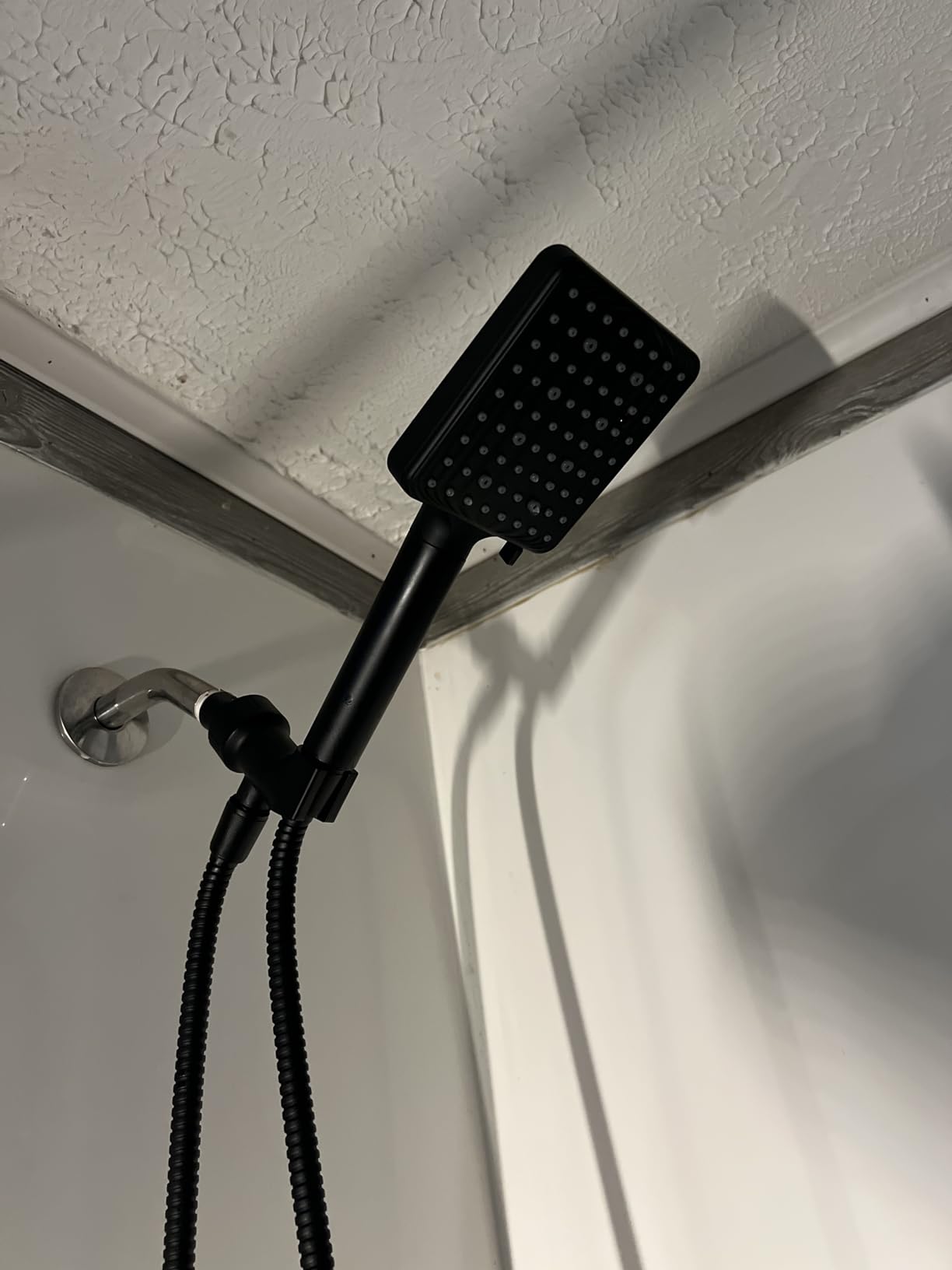 MakeFit Filtered Shower Head Black - 6 Modes High Pressure Handheld Shower Head with Filter Mineral Beads, Detachable Handheld Showerhead Set with Stainless Steel Hose and Shower Arm Bracket customer photo 1