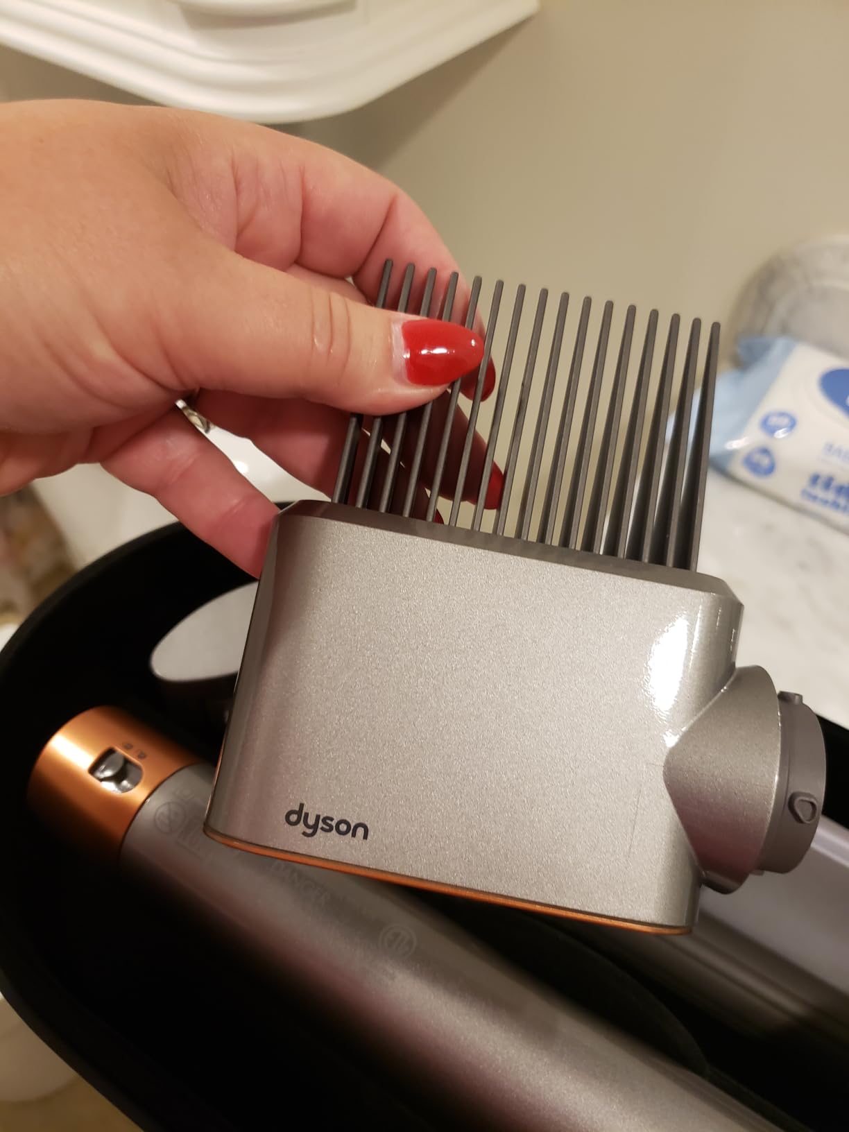 Dyson Airwrap™ Multi-Styler Complete Long customer photo 2