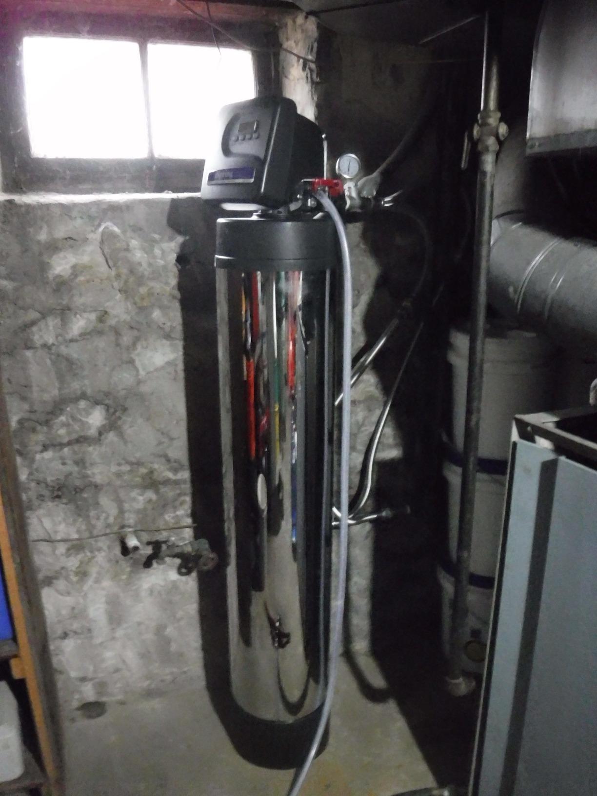 iSpring WCFM550K Whole House Iron Filter, Iron & Sulfur Water Filter customer photo 2