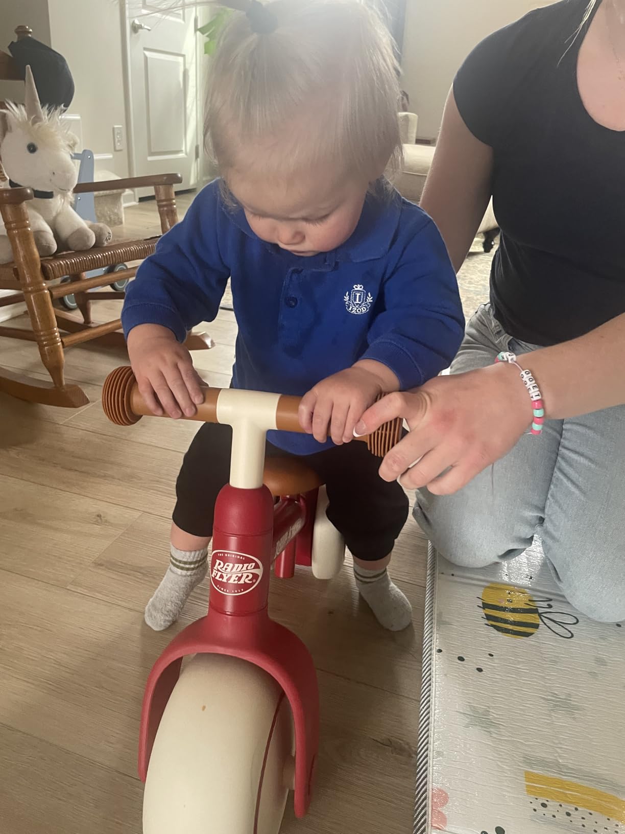 Radio Flyer Steady Start Balance Bike, for Kids Ages 1-3, Red customer photo 1