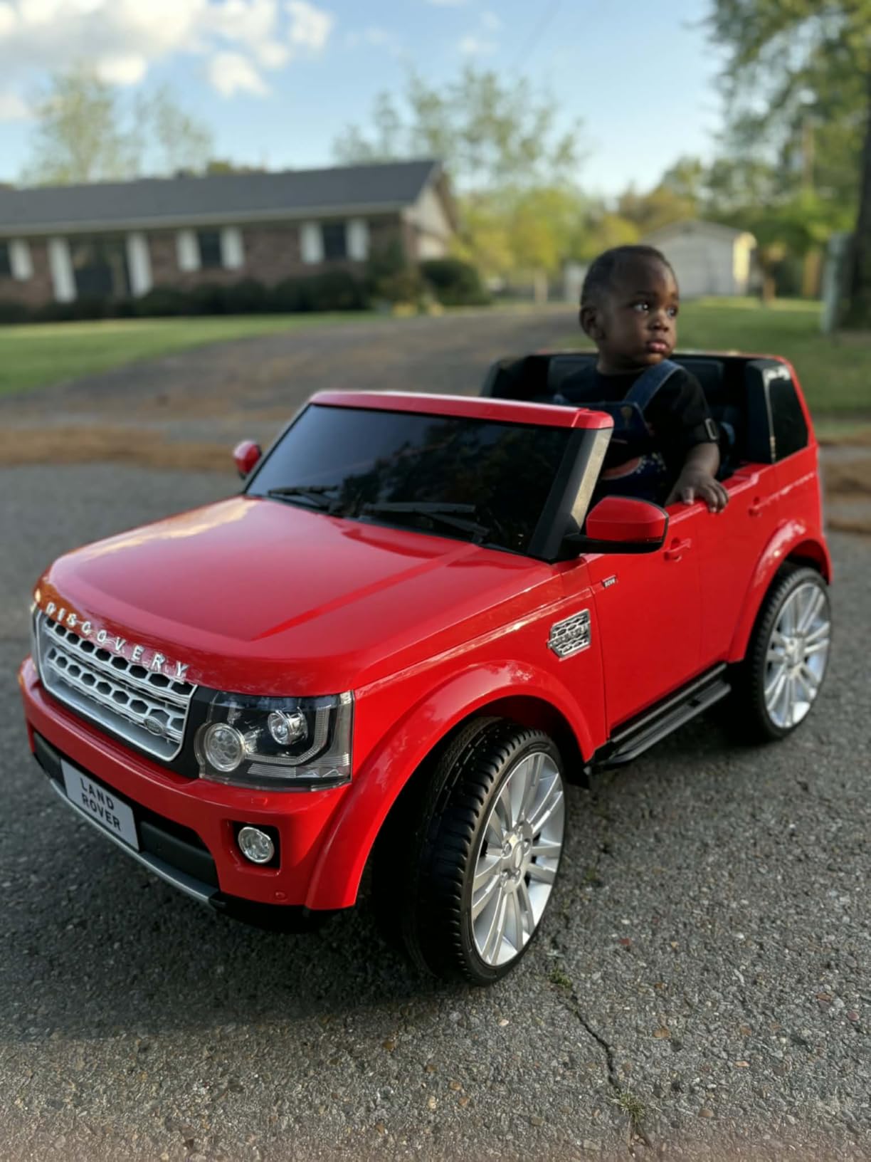 Best Choice Products 12V 3.7 MPH 2-Seater Licensed Land Rover Ride On Car Toy w/Parent Remote Control, MP3 Player - Blue customer photo 2