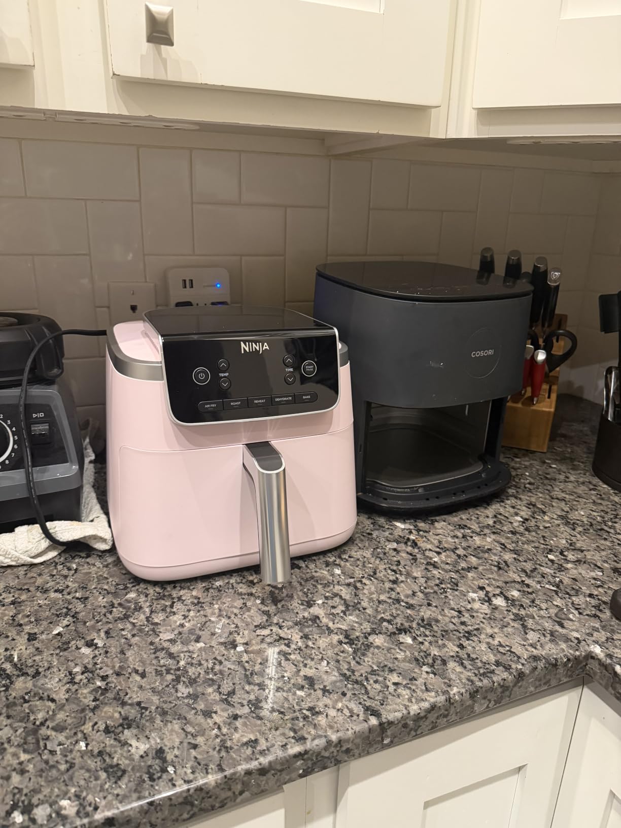 Ninja Air Fryer Pro, 5 Qt, 4-in-1, Grey, AF141 customer photo 1