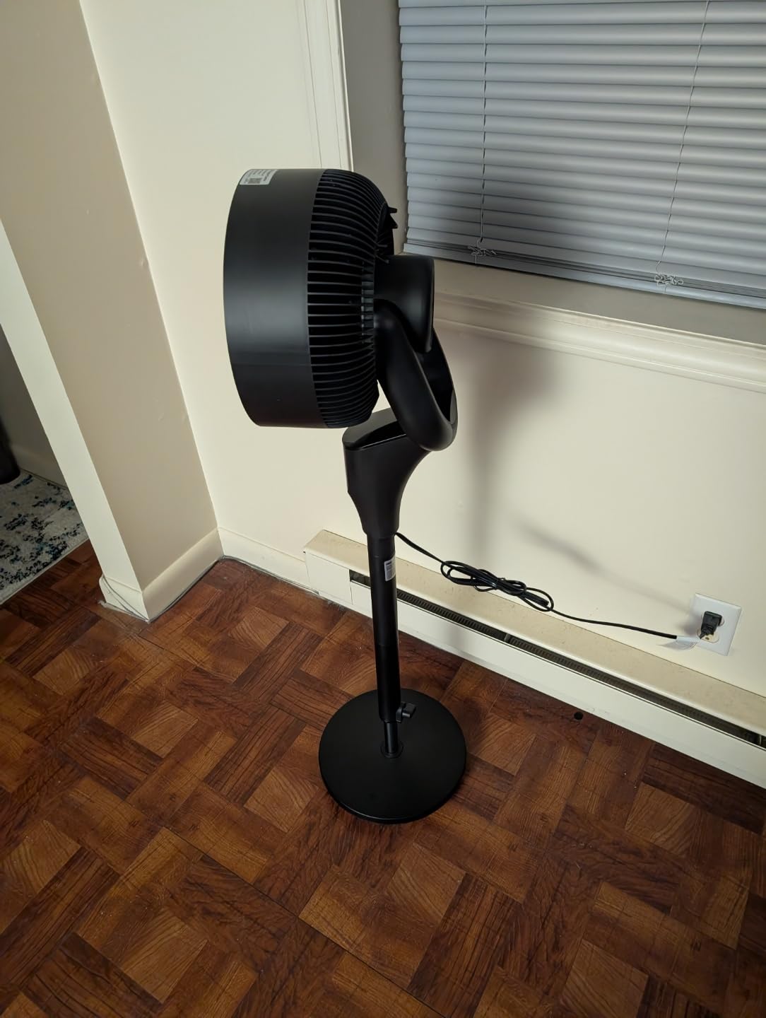 DREO Fan for Bedroom, Standing Oscillating Fan for Whole Room, Quiet Fan customer photo 1