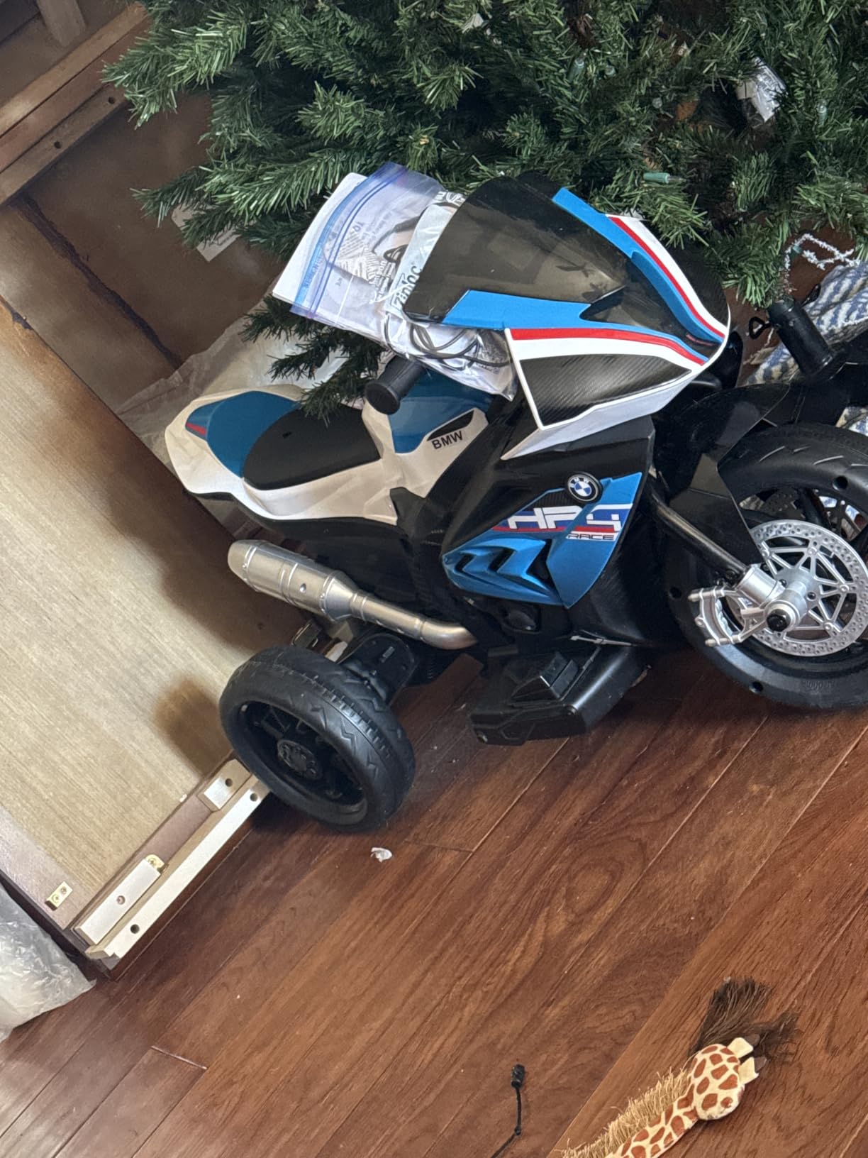 Costzon Kids Motorcycle, Licensed BMW 12V Battery Powered Electric Motorcycle with Headlight, Horn, Music, MP3, USB Port, 3 Wheels Ride on Toddler Motorcycle for Kids, Gift for Boys & Girls (Deep Red) customer photo 2