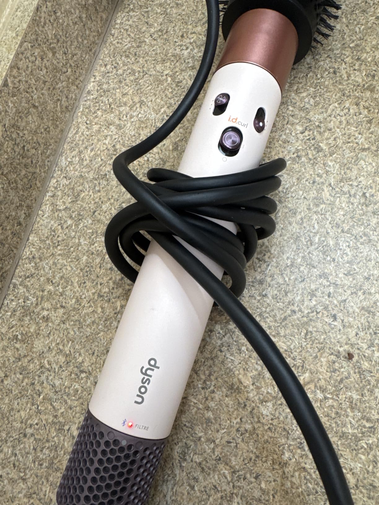 Dyson Airwrap i.d.™ Multi-Styler, Allure Winner, Bluetooth Connected, No Heat Damage, 6-in-1 Versatility, Intelligent Hair Styler customer photo 2