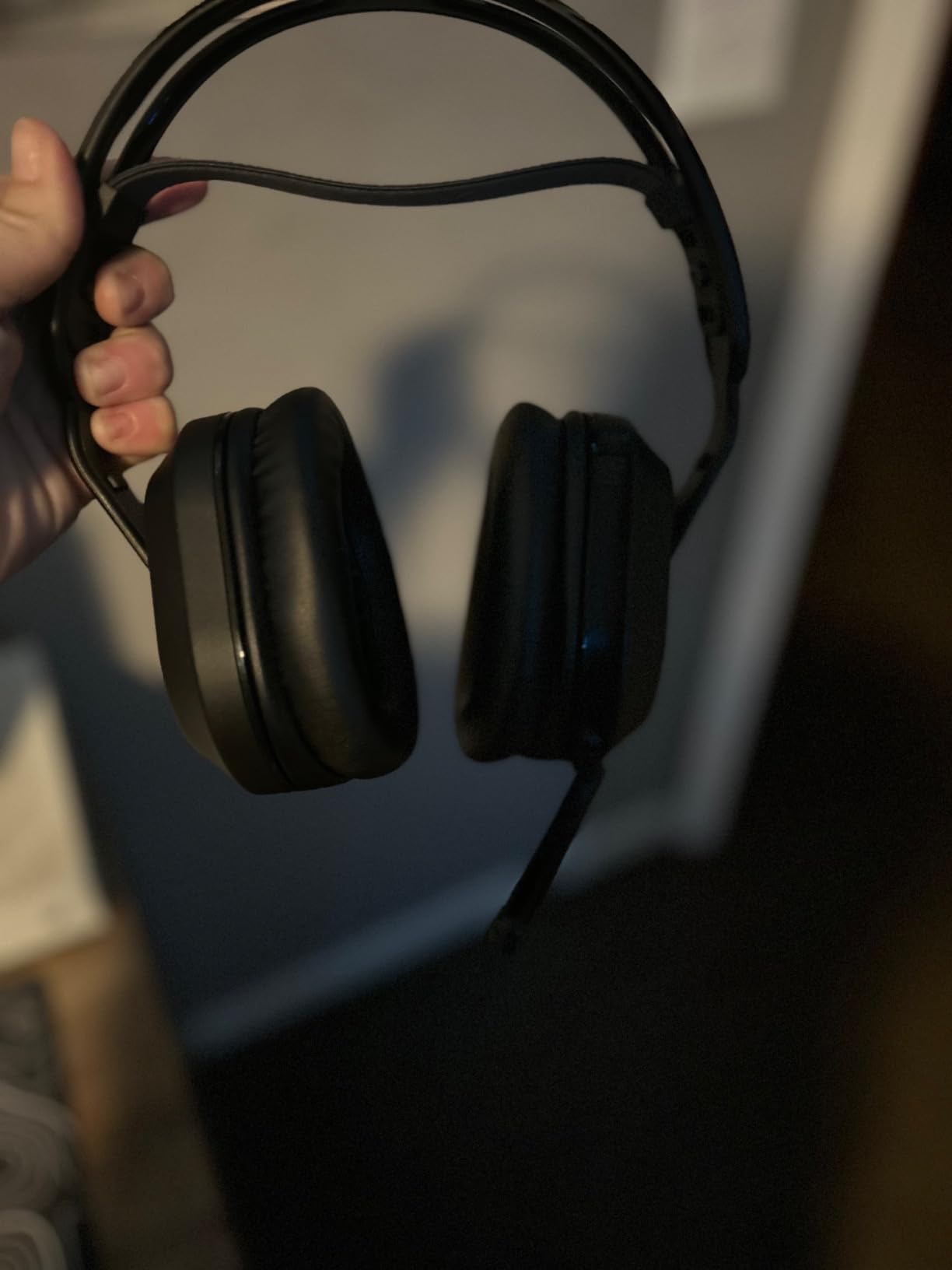 Turtle Beach Stealth 500 Wireless Multiplatform Gaming Headset for Xbox, PC customer photo 1