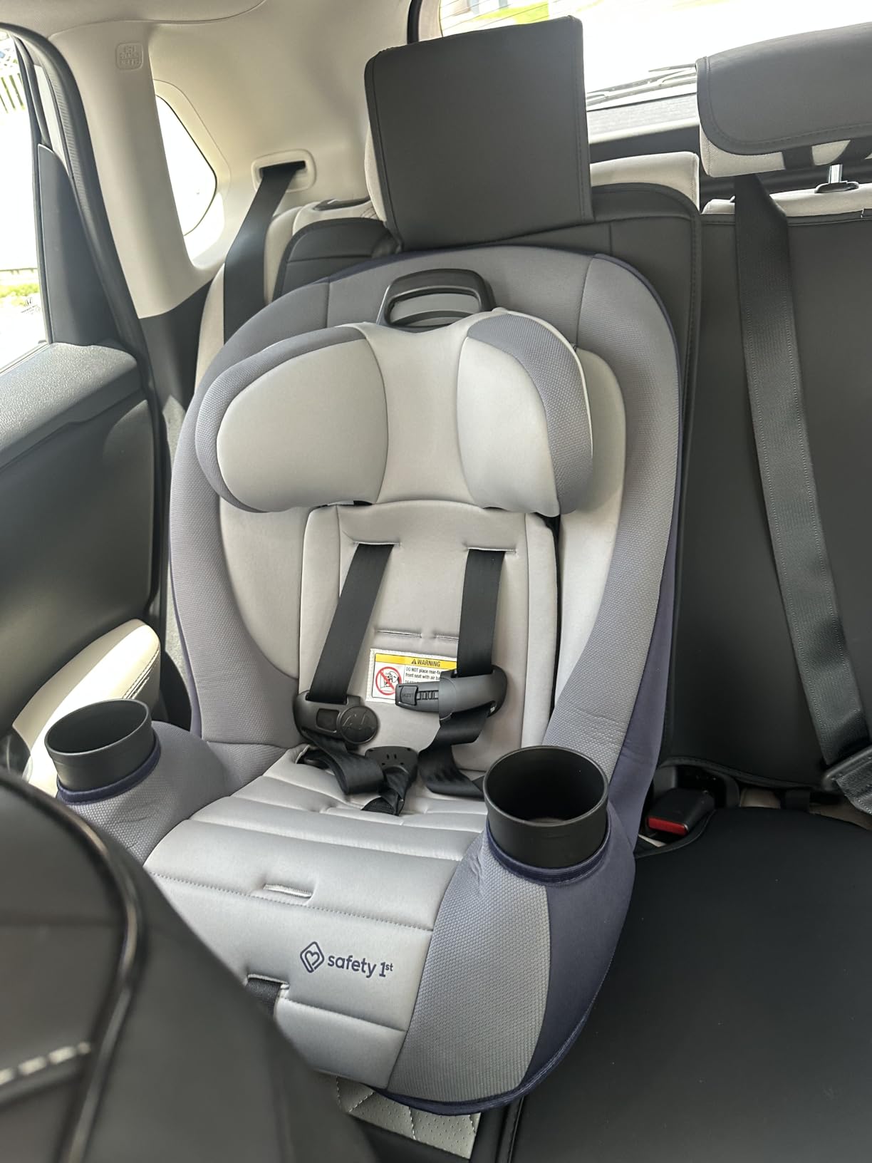 Safety 1st Ellaris 3-in-1 Convertible Car Seat, Slim Fit Design, Rear & Forward-Facing, 5-Position Headrest, Travel-Friendly with Machine-Washable Seat Pad, Peacock Blue customer photo 2