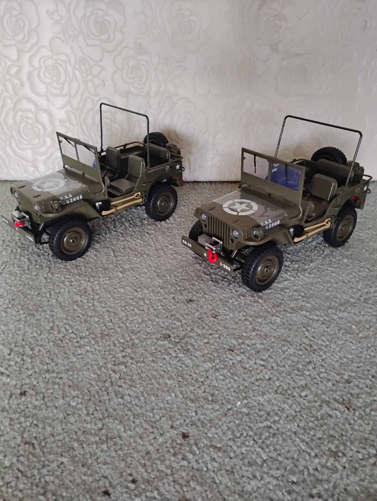 BEAURE 1:10 RC Willys Army Truck – 4x4 Rock Crawler with Winch Toy for Boys customer photo 2