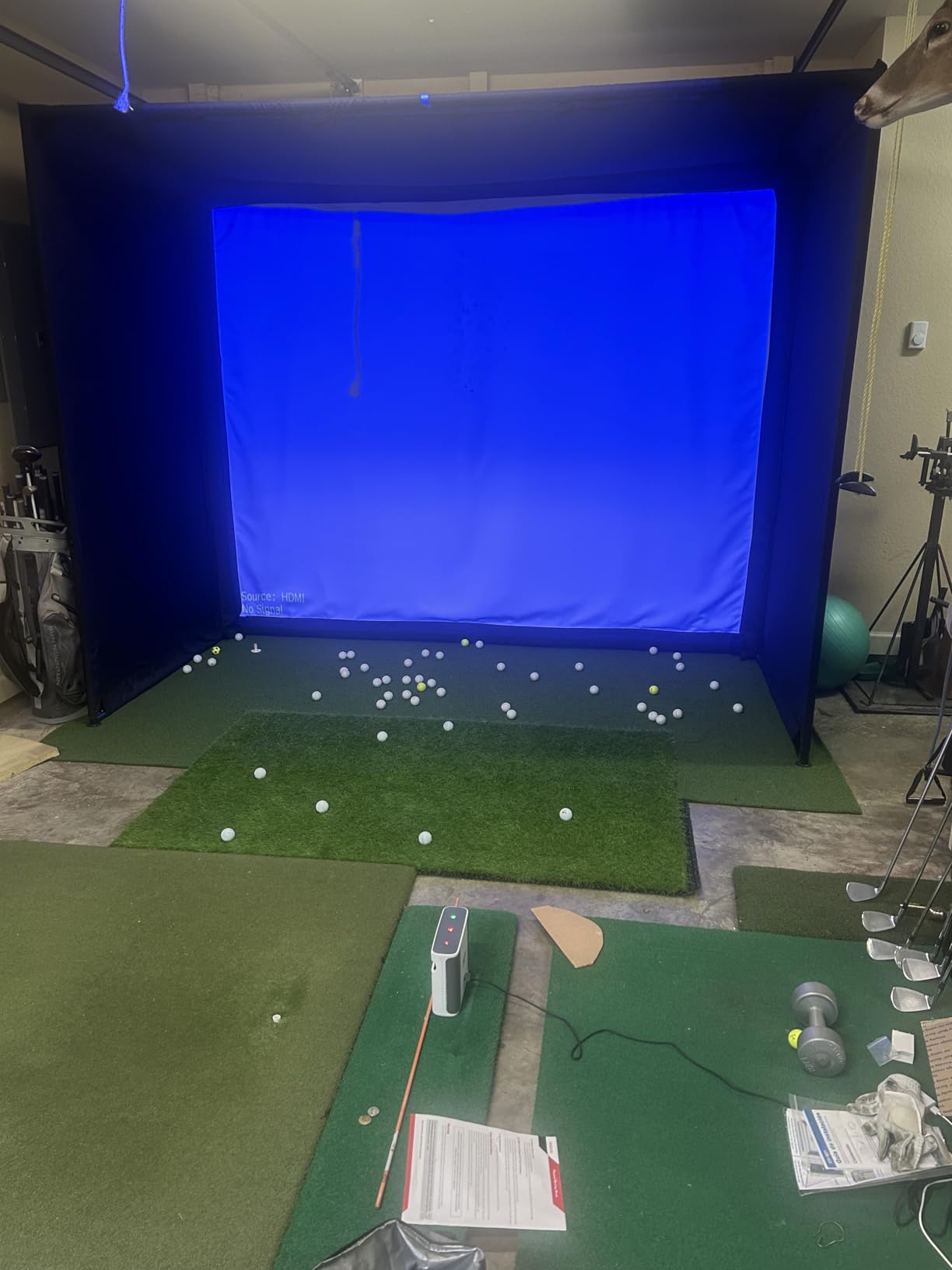 Diandian Golf Simulator Enclosure Kit 10 x 8 ft with 4K-Ready Impact Screen customer photo 2
